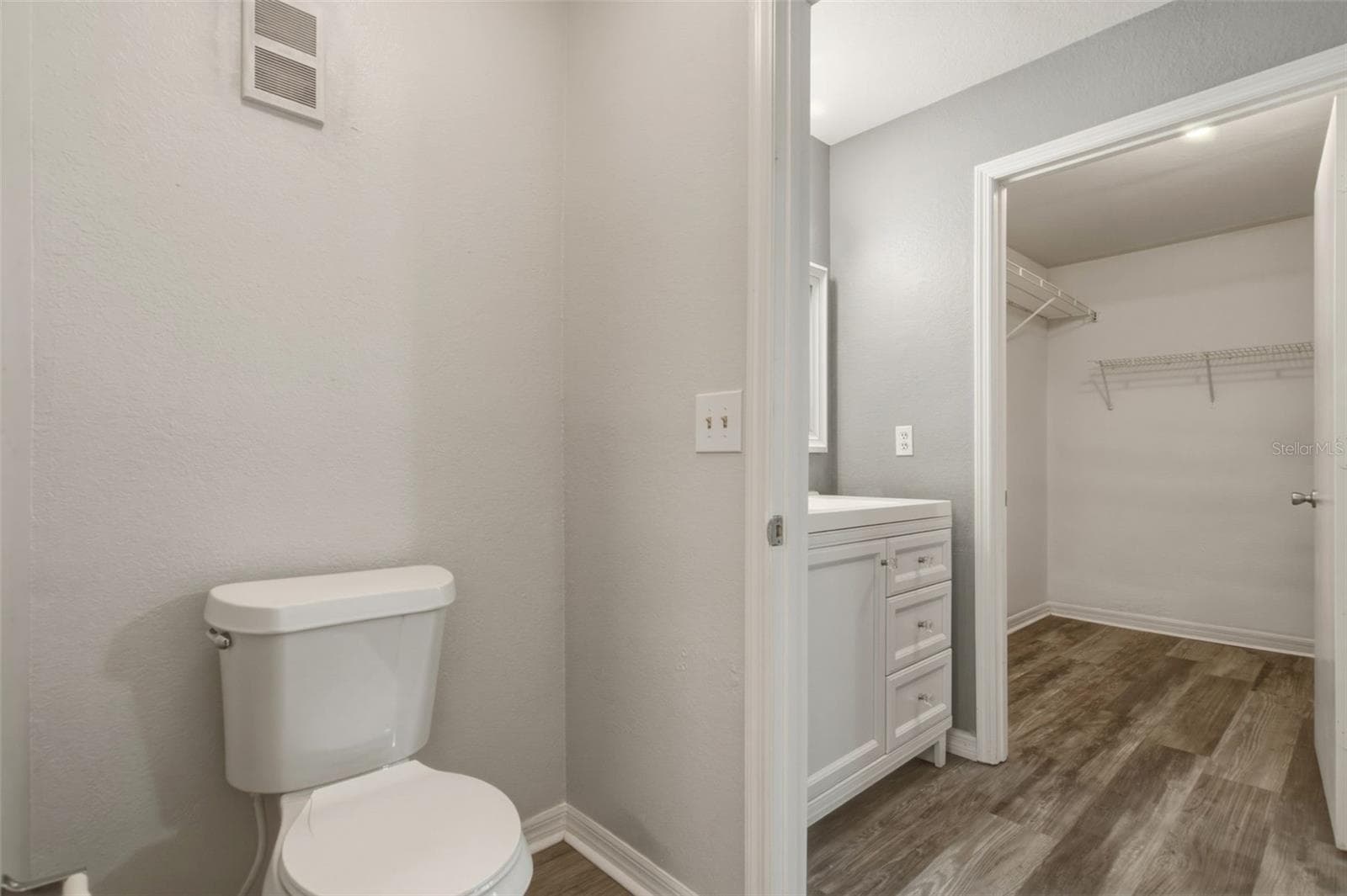 Condominium at 7250 WESTPOINTE BLVD #1034, ORLANDO, photo 20 of 28