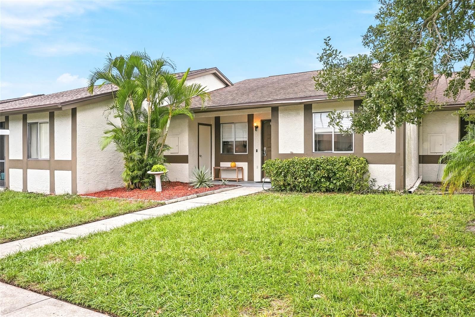 Condominium at 2265 BANCROFT CIR S #B, PALM HARBOR, photo 2 of 40