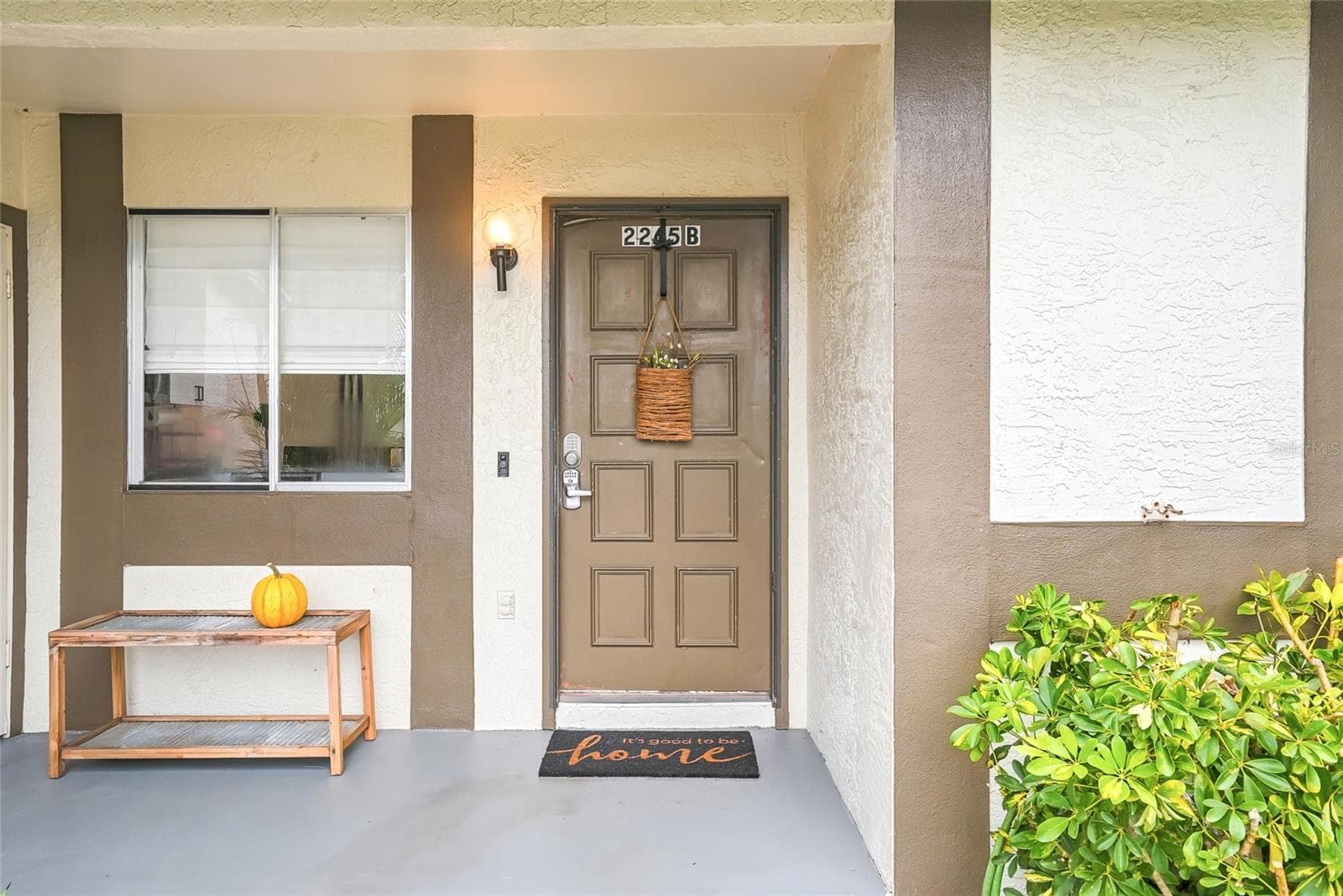 Condominium at 2265 BANCROFT CIR S #B, PALM HARBOR, photo 4 of 40