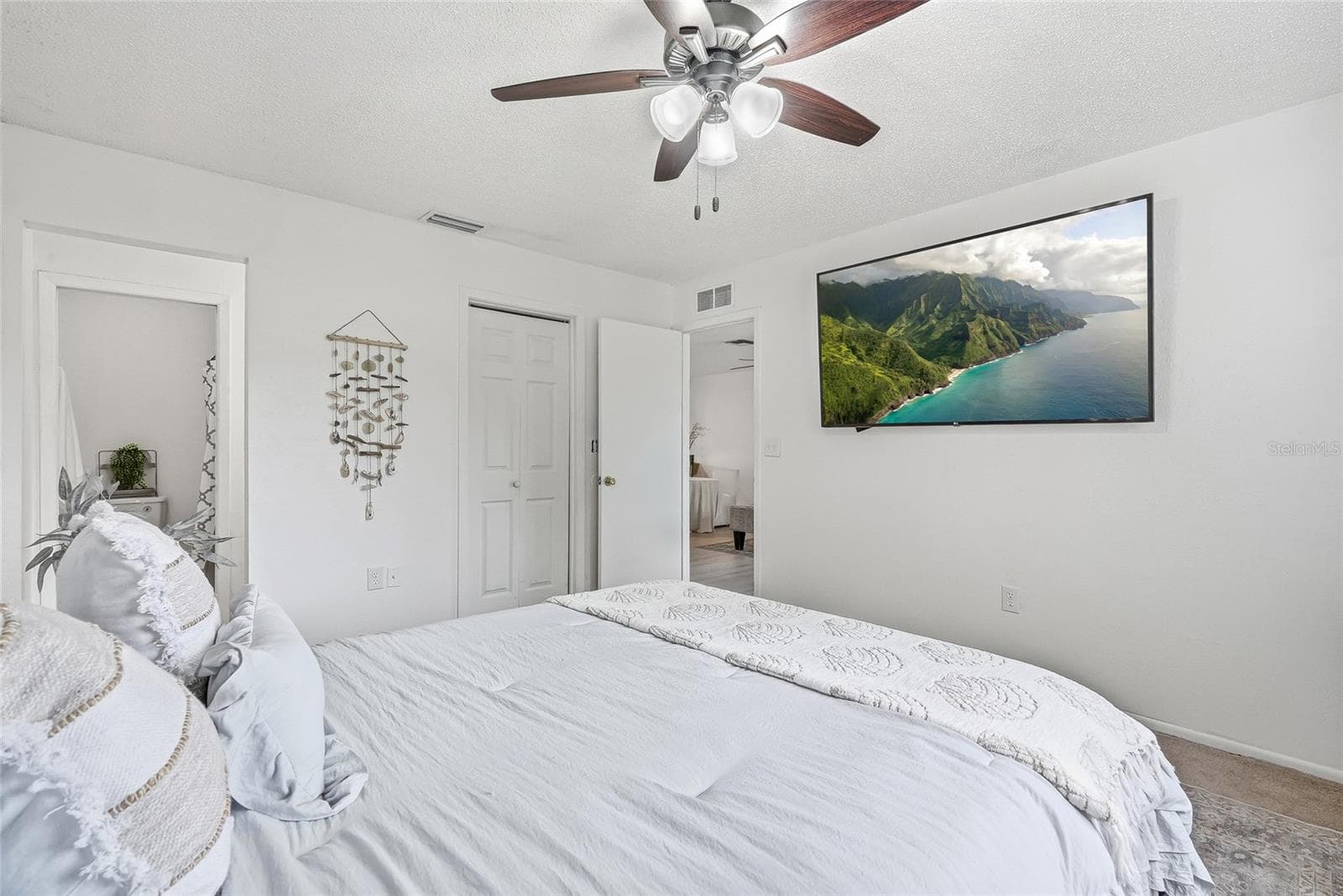 Condominium at 2265 BANCROFT CIR S #B, PALM HARBOR, photo 24 of 40