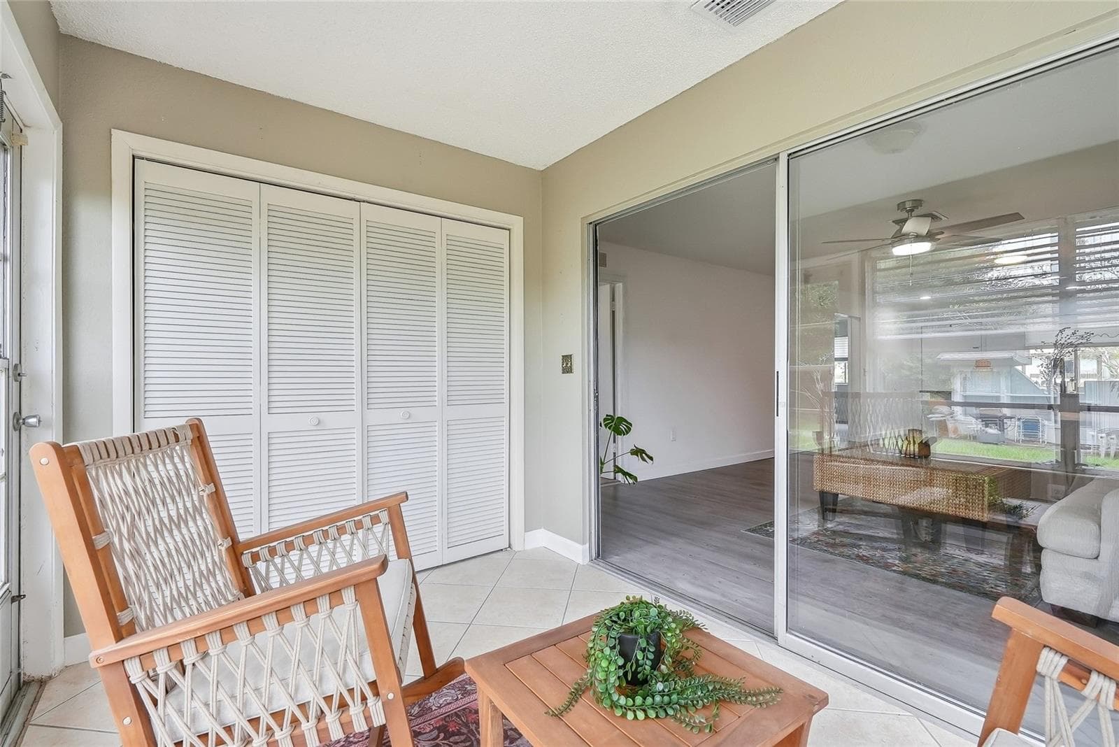 Condominium at 2265 BANCROFT CIR S #B, PALM HARBOR, photo 34 of 40