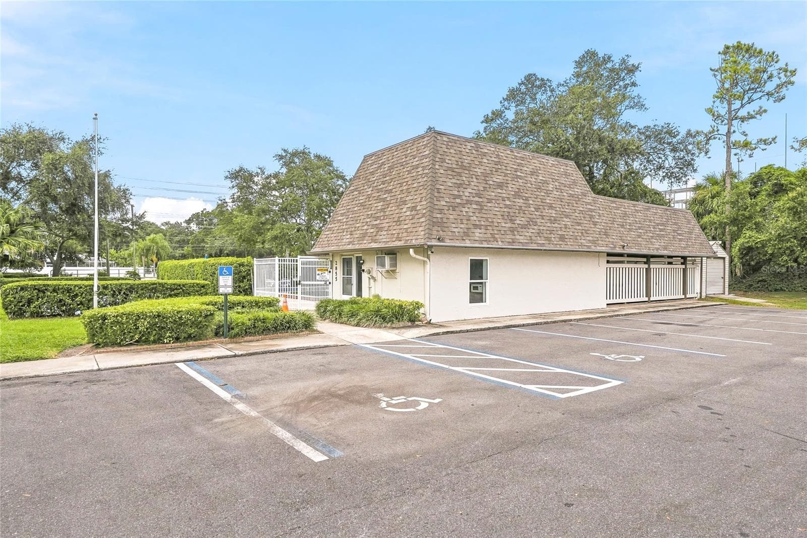 Condominium at 2265 BANCROFT CIR S #B, PALM HARBOR, photo 36 of 40