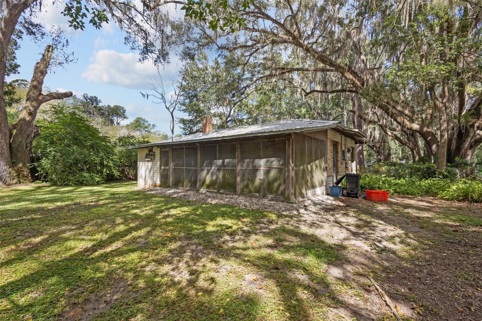 Single Family Residence at 2703 NW 2ND AVE, GAINESVILLE, photo 5 of 30