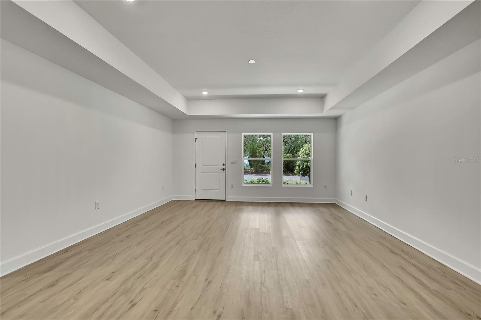 Duplex at 2851 LANDOVER BLVD, SPRING HILL, photo 6 of 51