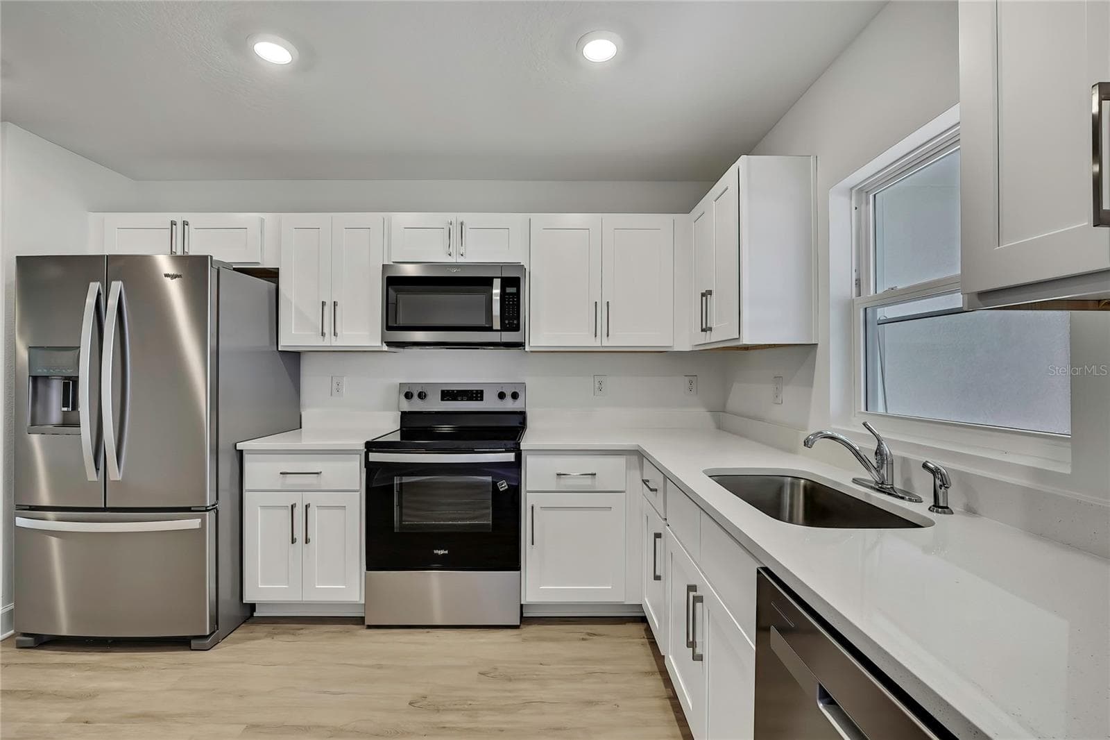Duplex at 2851 LANDOVER BLVD, SPRING HILL, photo 10 of 51