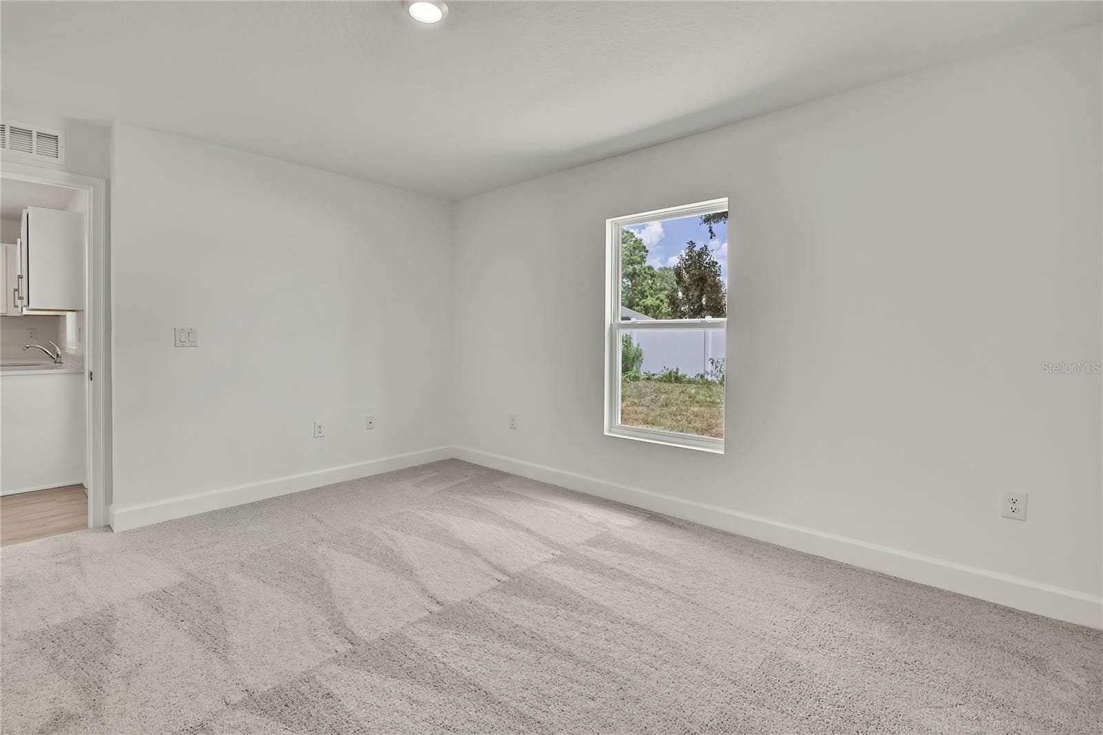 Duplex at 2851 LANDOVER BLVD, SPRING HILL, photo 16 of 51