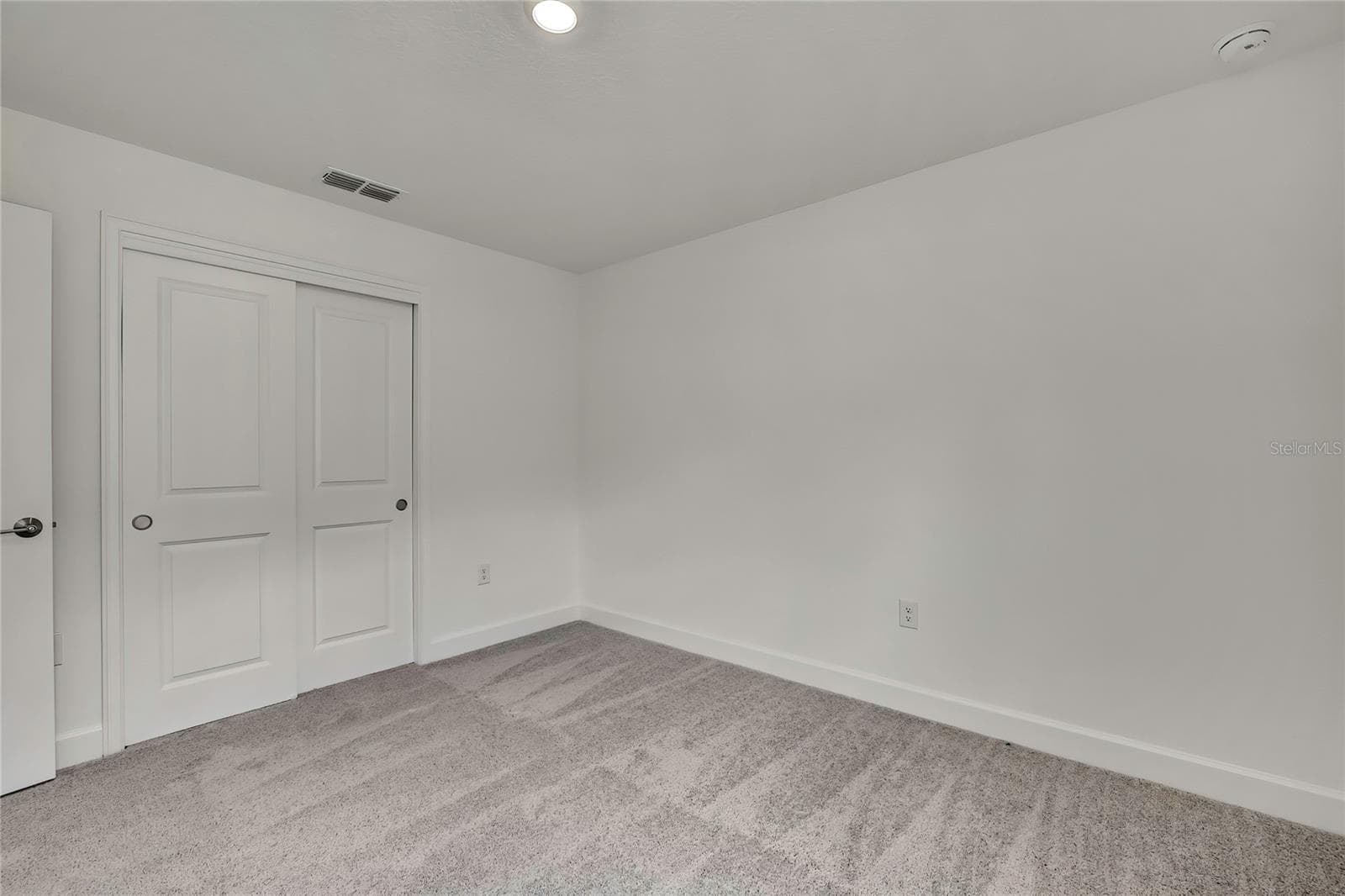 Duplex at 2851 LANDOVER BLVD, SPRING HILL, photo 19 of 51
