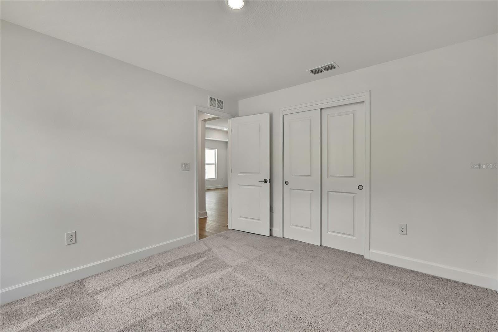 Duplex at 2851 LANDOVER BLVD, SPRING HILL, photo 20 of 51