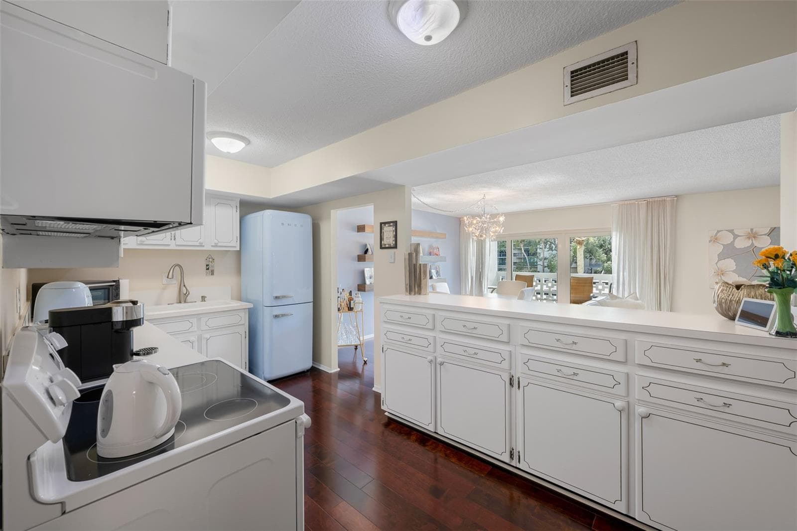 Condominium at 2401 BAYSHORE BLVD #203, TAMPA, photo 19 of 86