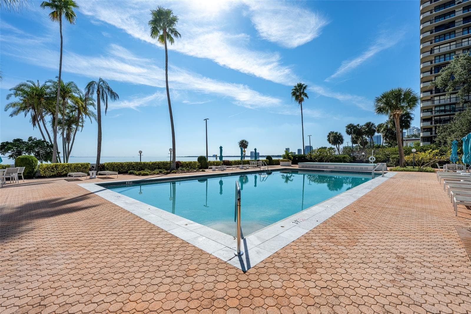 Condominium at 2401 BAYSHORE BLVD #203, TAMPA, photo 34 of 86