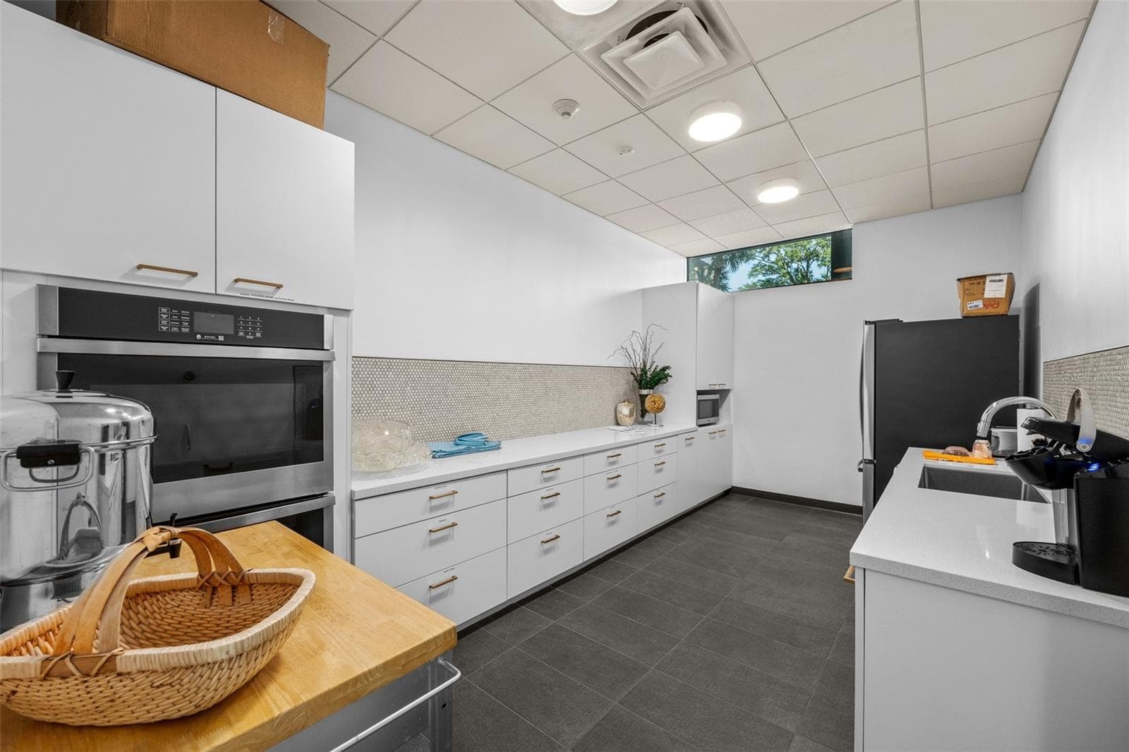 Condominium at 2401 BAYSHORE BLVD #203, TAMPA, photo 46 of 86