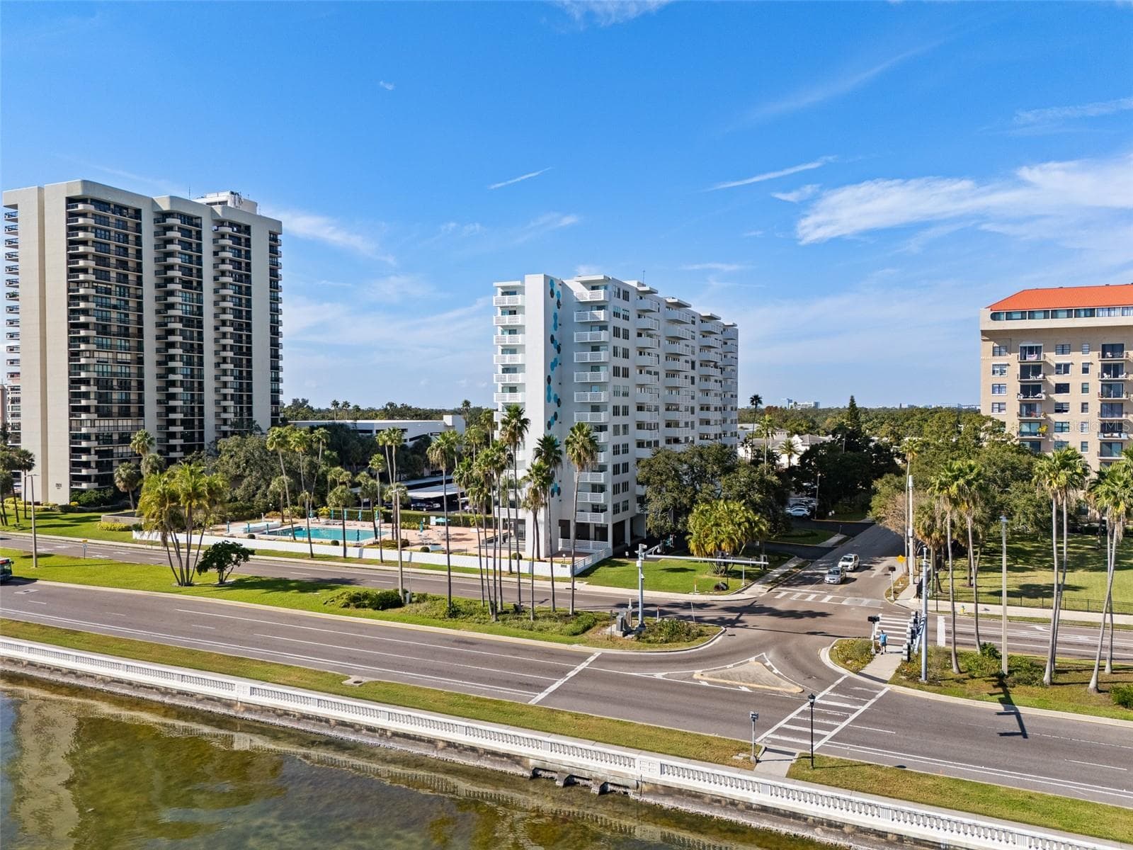 Condominium at 2401 BAYSHORE BLVD #203, TAMPA, photo 52 of 86