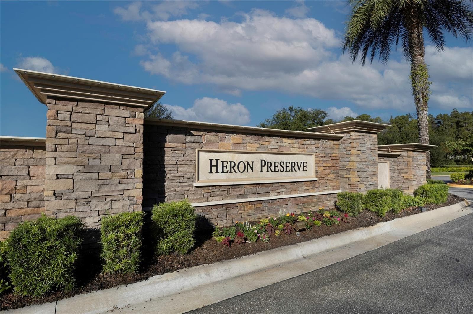 Single Family Residence at 19421 PADDOCK VIEW DR, TAMPA, photo 45 of 48