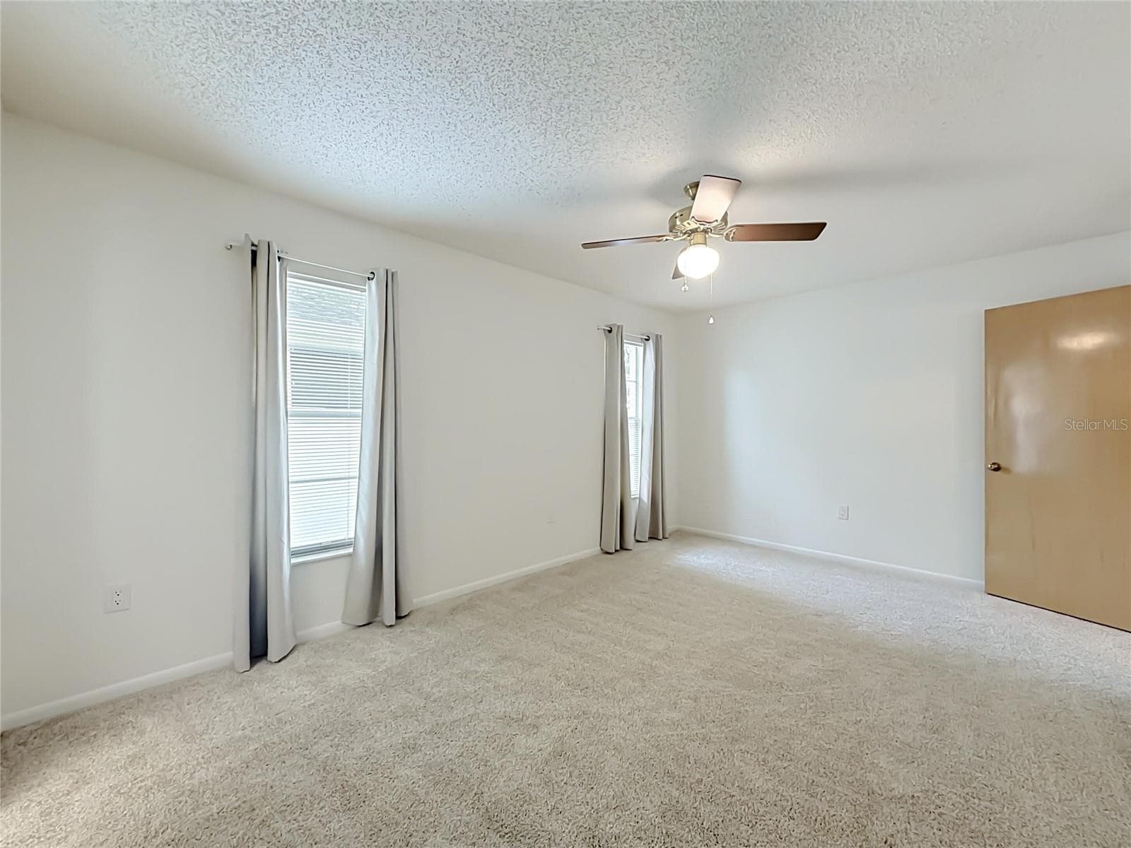 Single Family Residence at 10617 SEMINOLE FOREST ST E, SEMINOLE, photo 15 of 33