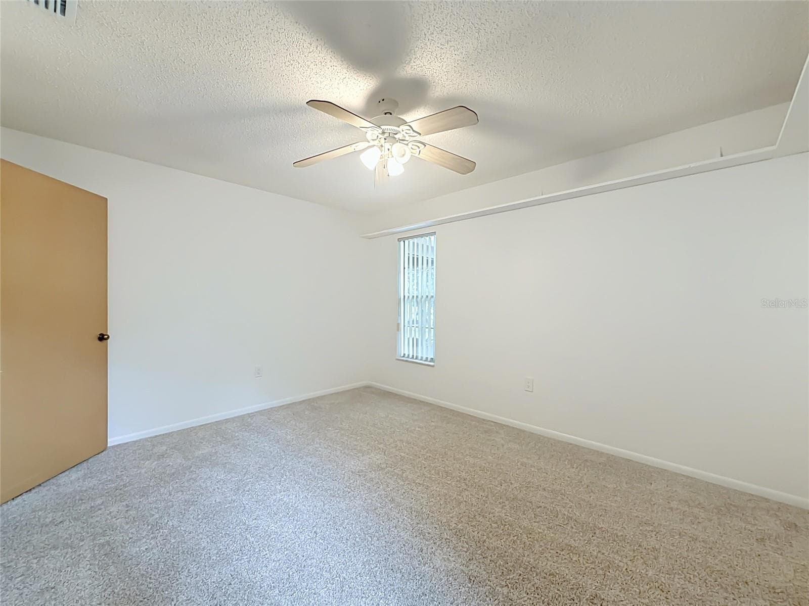 Single Family Residence at 10617 SEMINOLE FOREST ST E, SEMINOLE, photo 19 of 33