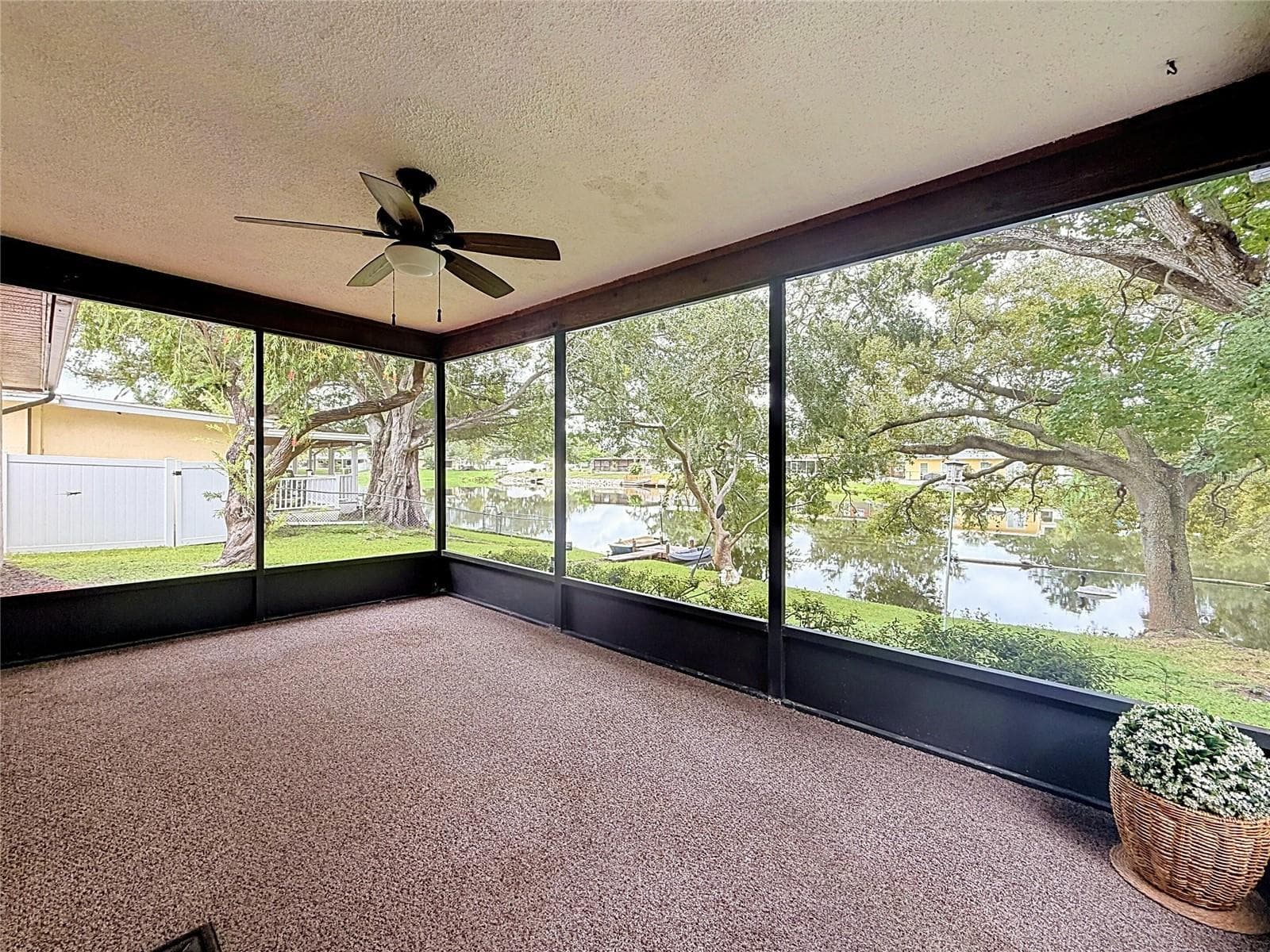Single Family Residence at 10617 SEMINOLE FOREST ST E, SEMINOLE, photo 27 of 33