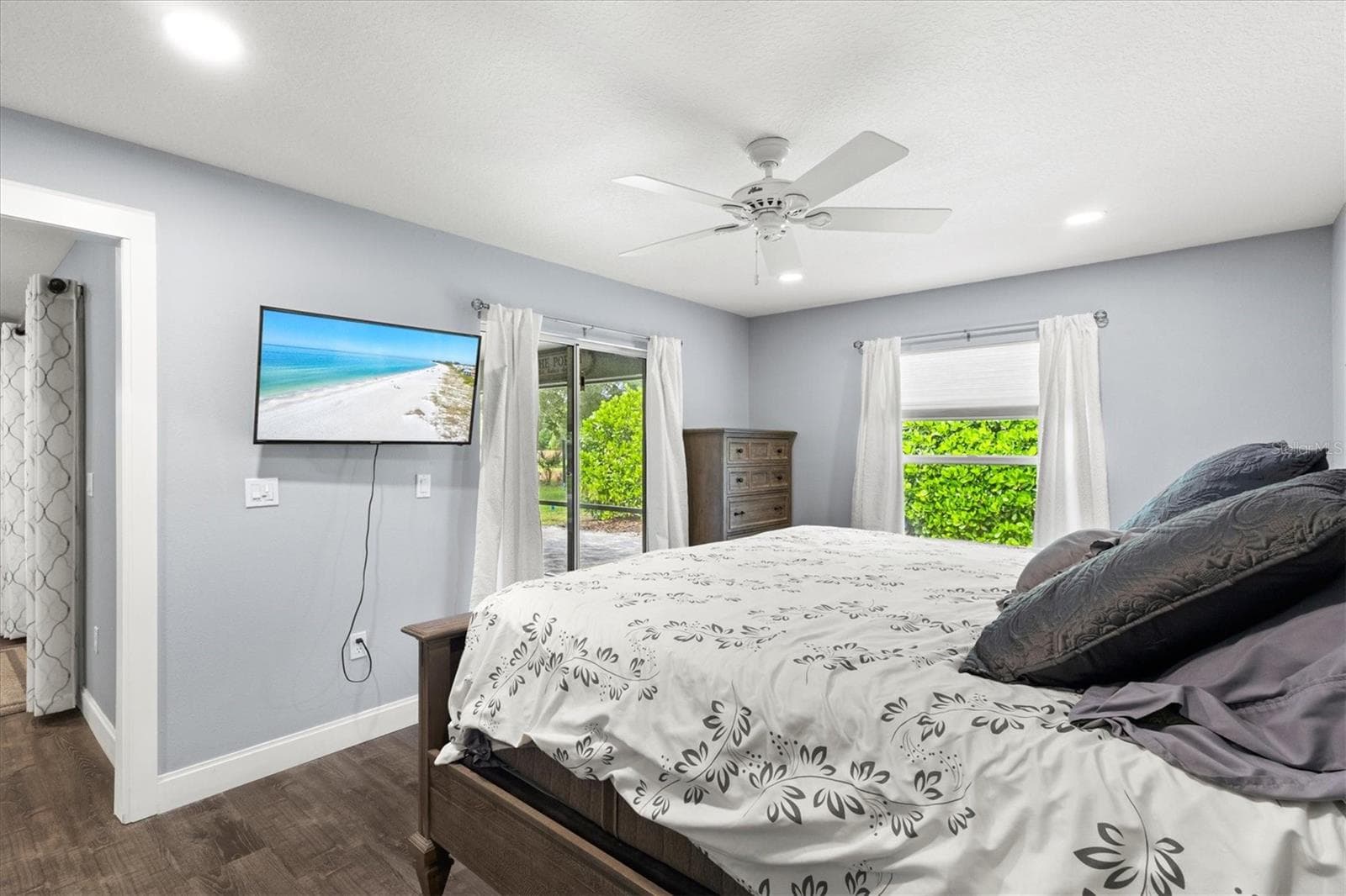 Single Family Residence at 4645 BREEZY PINES BLVD, SARASOTA, photo 27 of 52