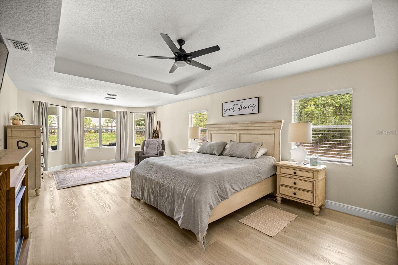 Master bedroom - 8628 N IBERIAN DR, CITRUS SPRINGS
