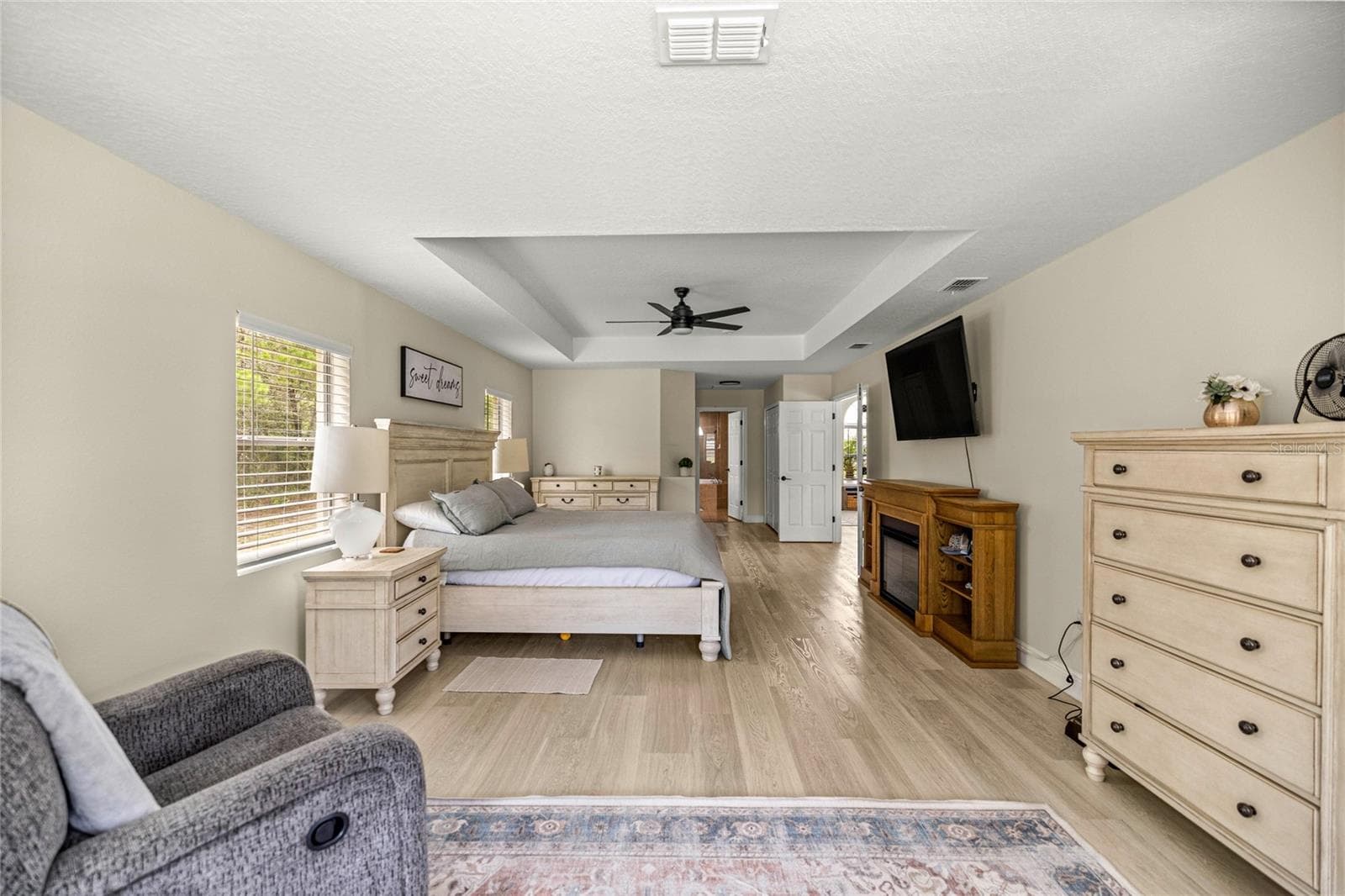 Master bedroom - 8628 N IBERIAN DR, CITRUS SPRINGS