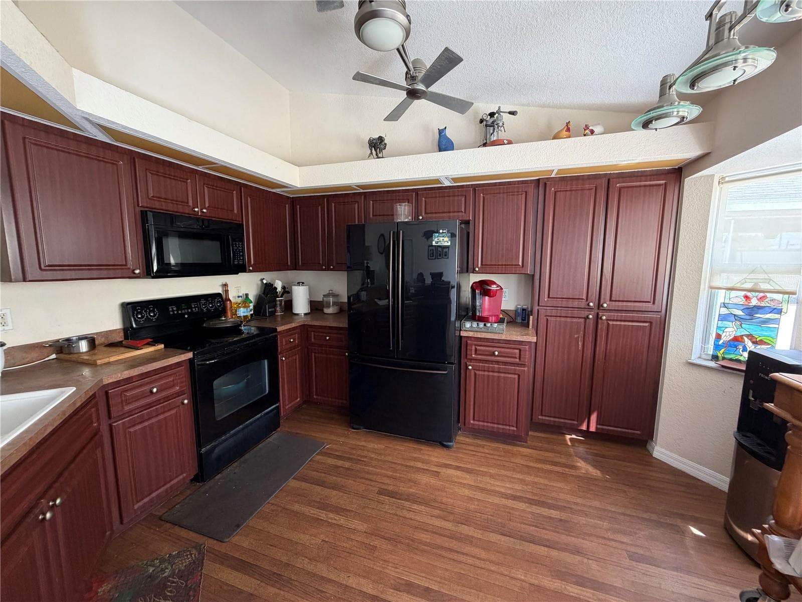 Single Family Residence at 3369 HARBOR BLVD, PORT CHARLOTTE, photo 14 of 19