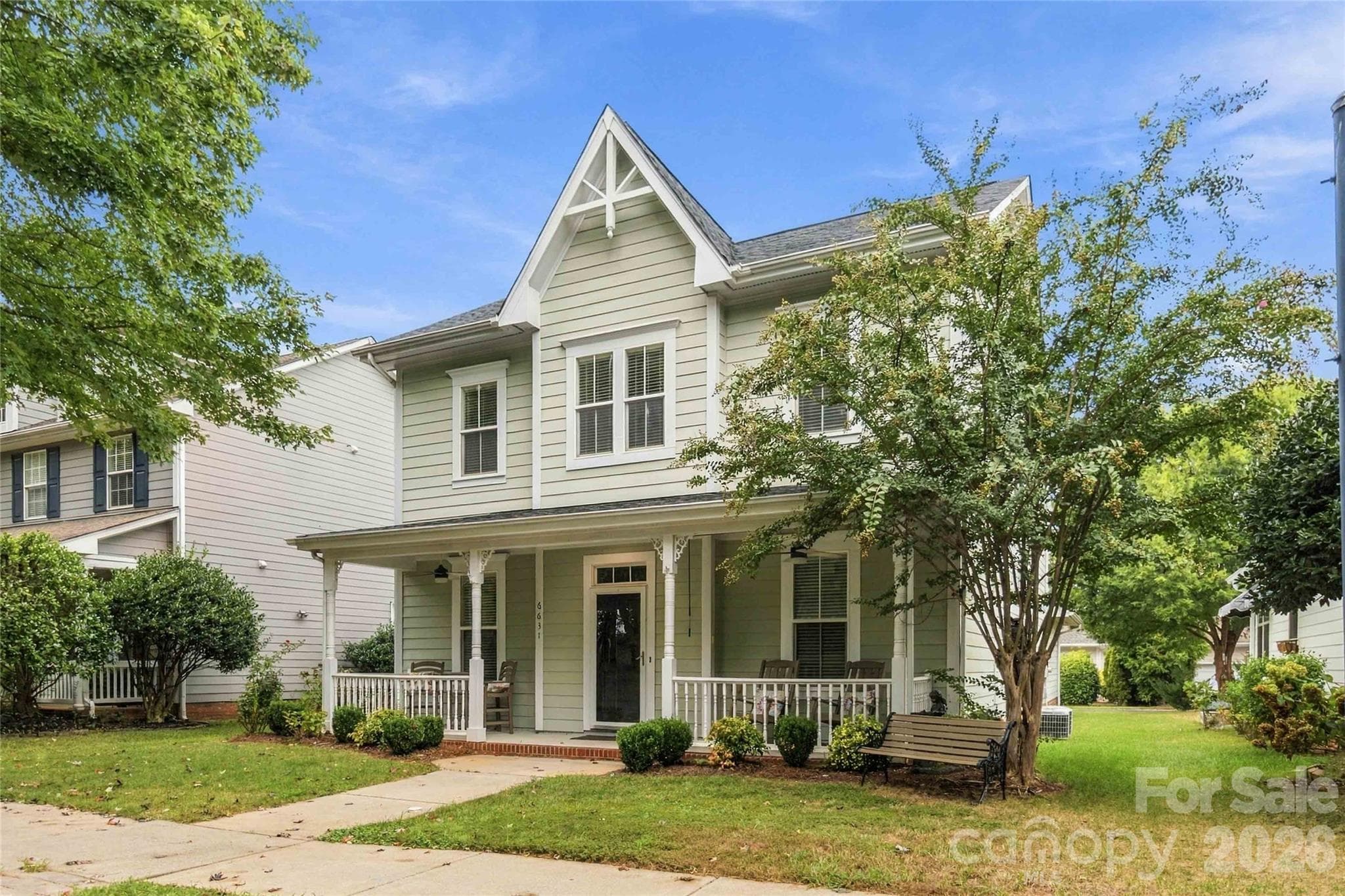 Single Family Residence at 6631 Old Magnolia Lane, Mint Hill, photo 2 of 30