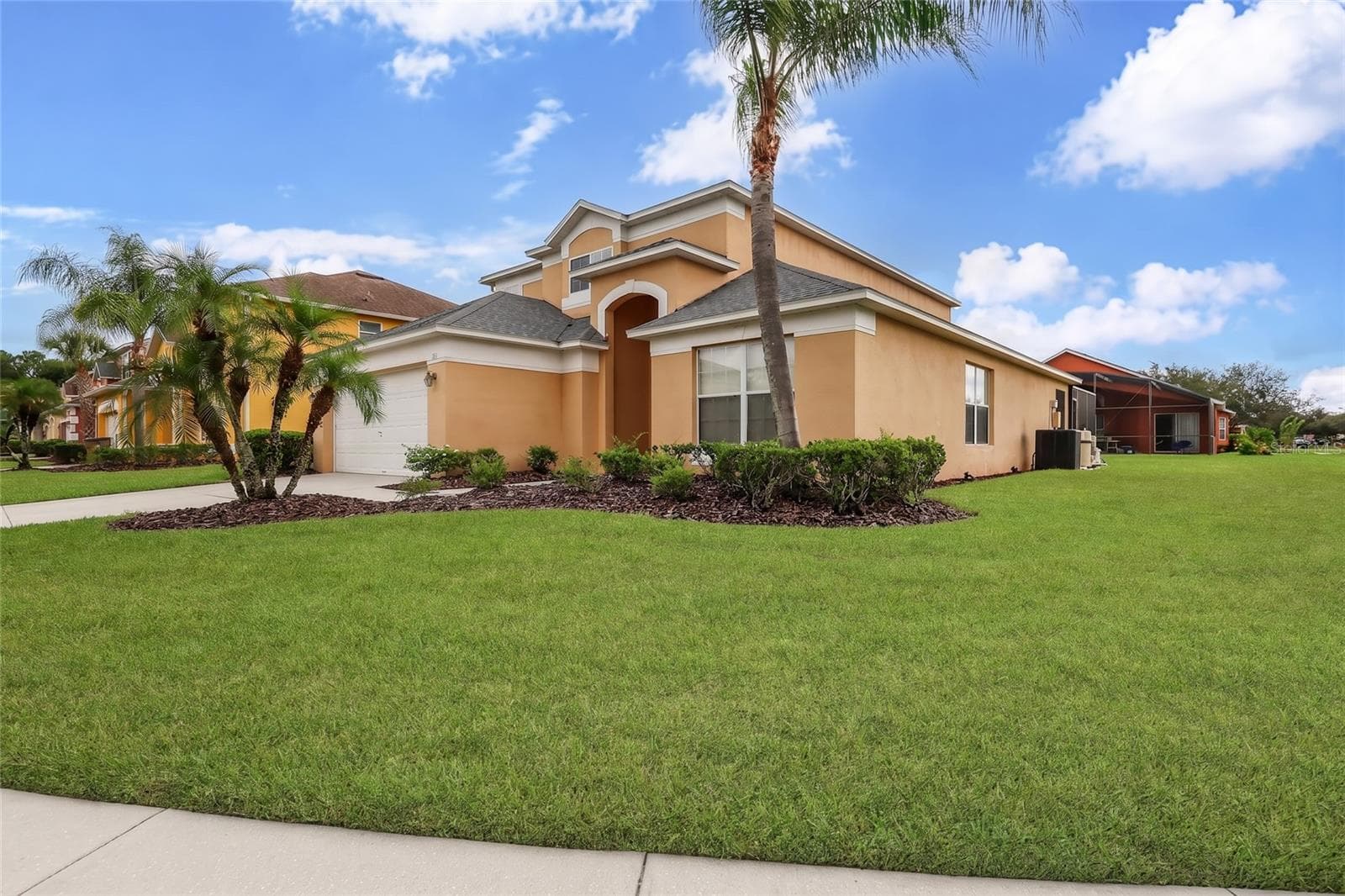 Single Family Residence at 161 HIDEAWAY BEACH LN, KISSIMMEE, photo 2 of 28