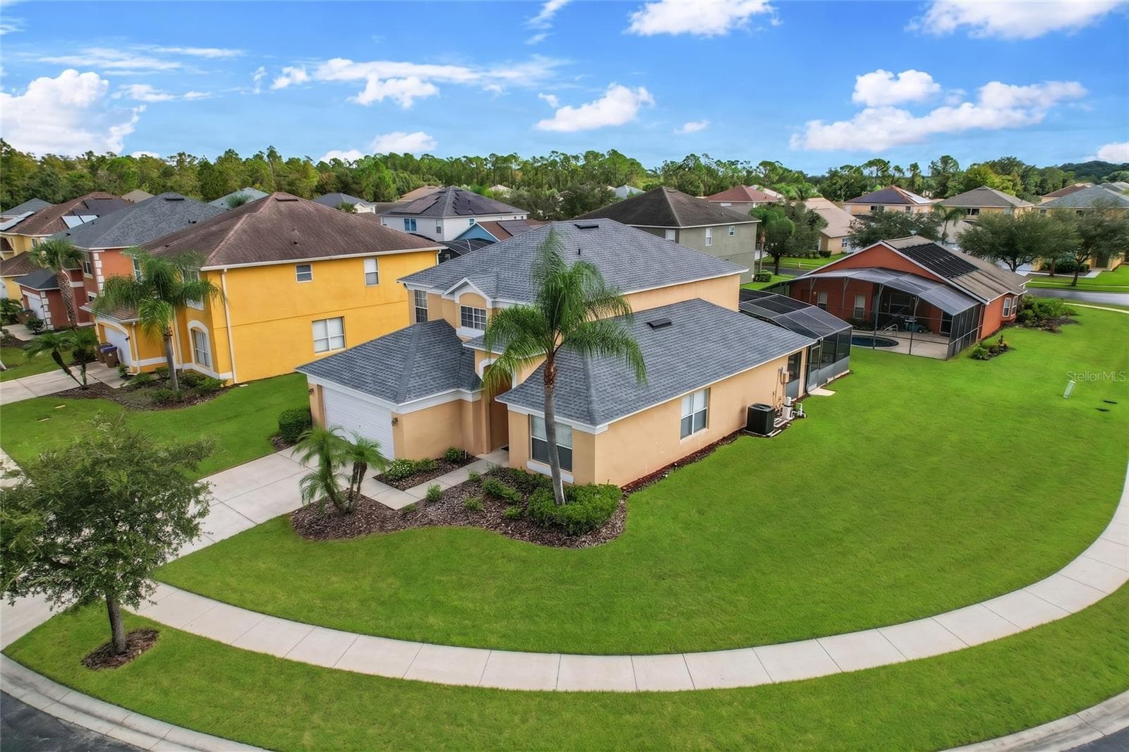Single Family Residence at 161 HIDEAWAY BEACH LN, KISSIMMEE, photo 4 of 28