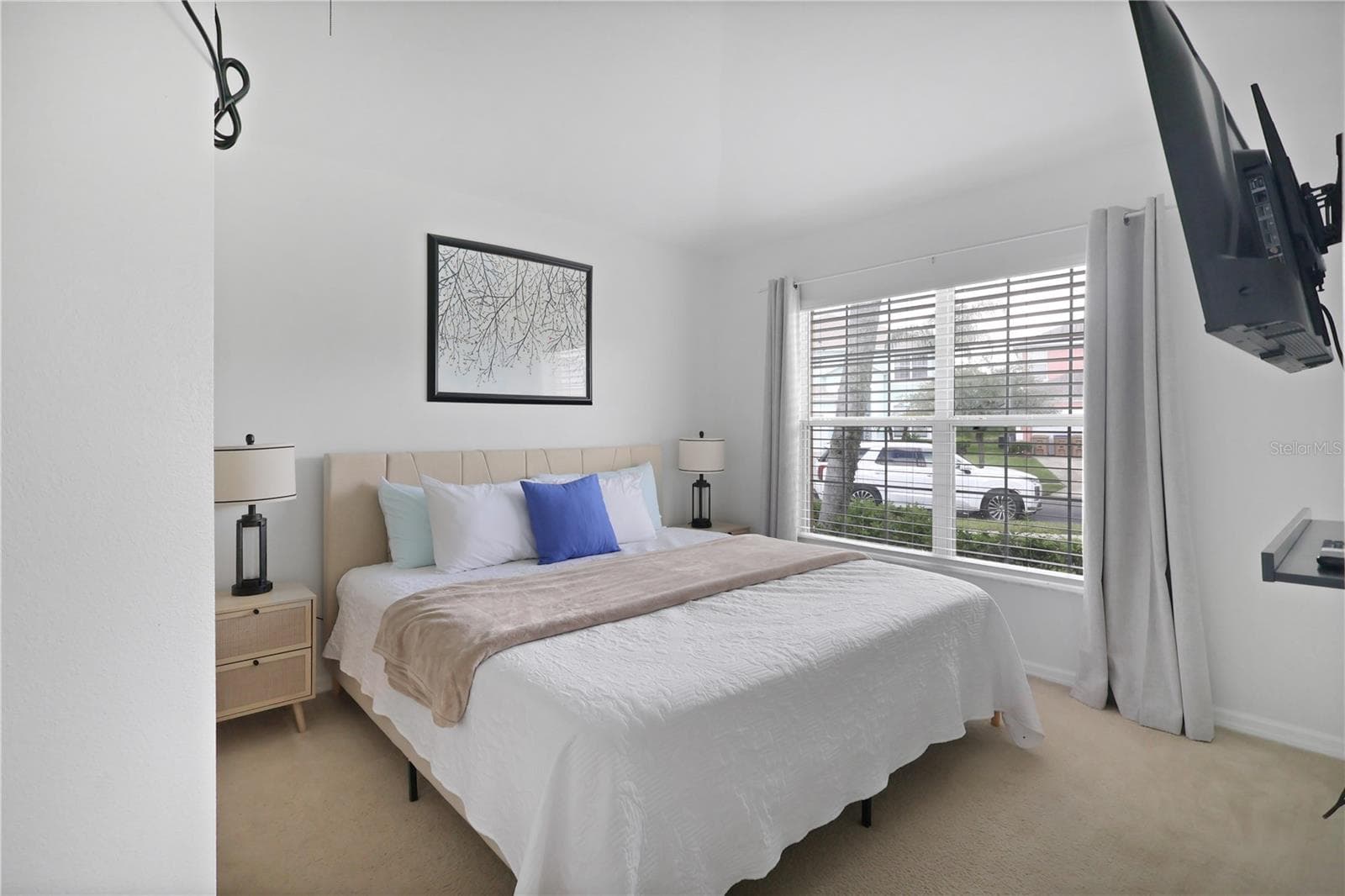 Single Family Residence at 161 HIDEAWAY BEACH LN, KISSIMMEE, photo 9 of 28