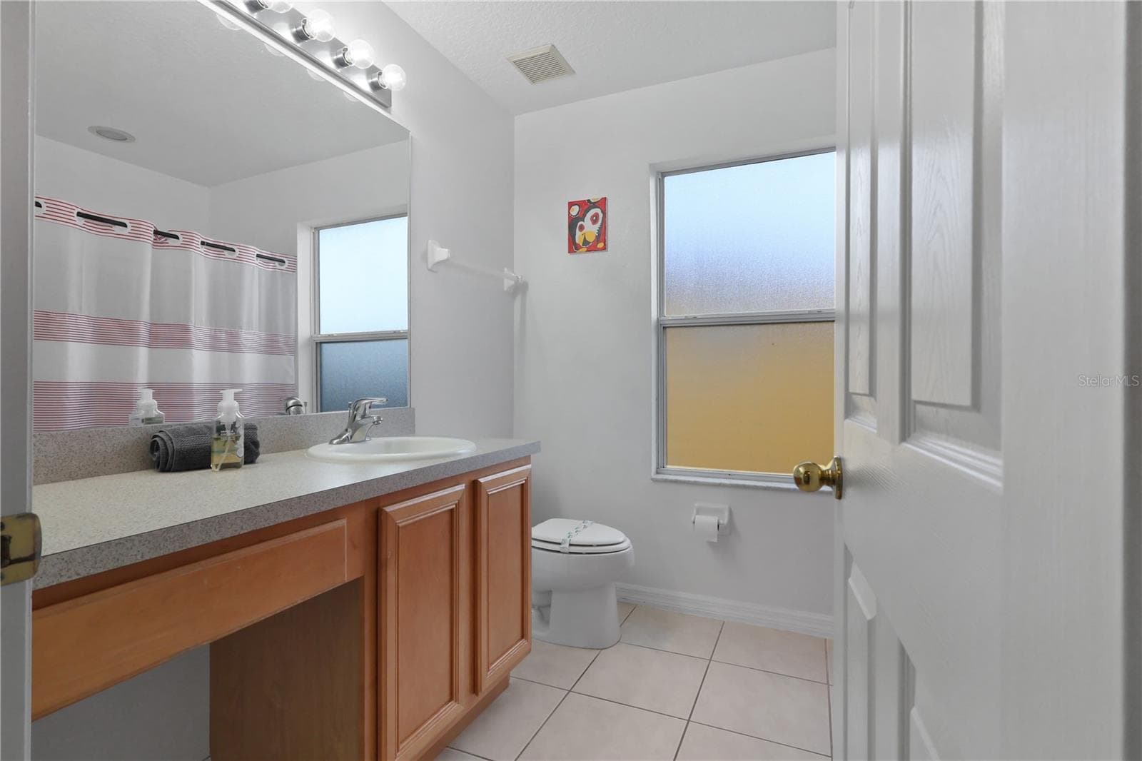 Single Family Residence at 161 HIDEAWAY BEACH LN, KISSIMMEE, photo 24 of 28