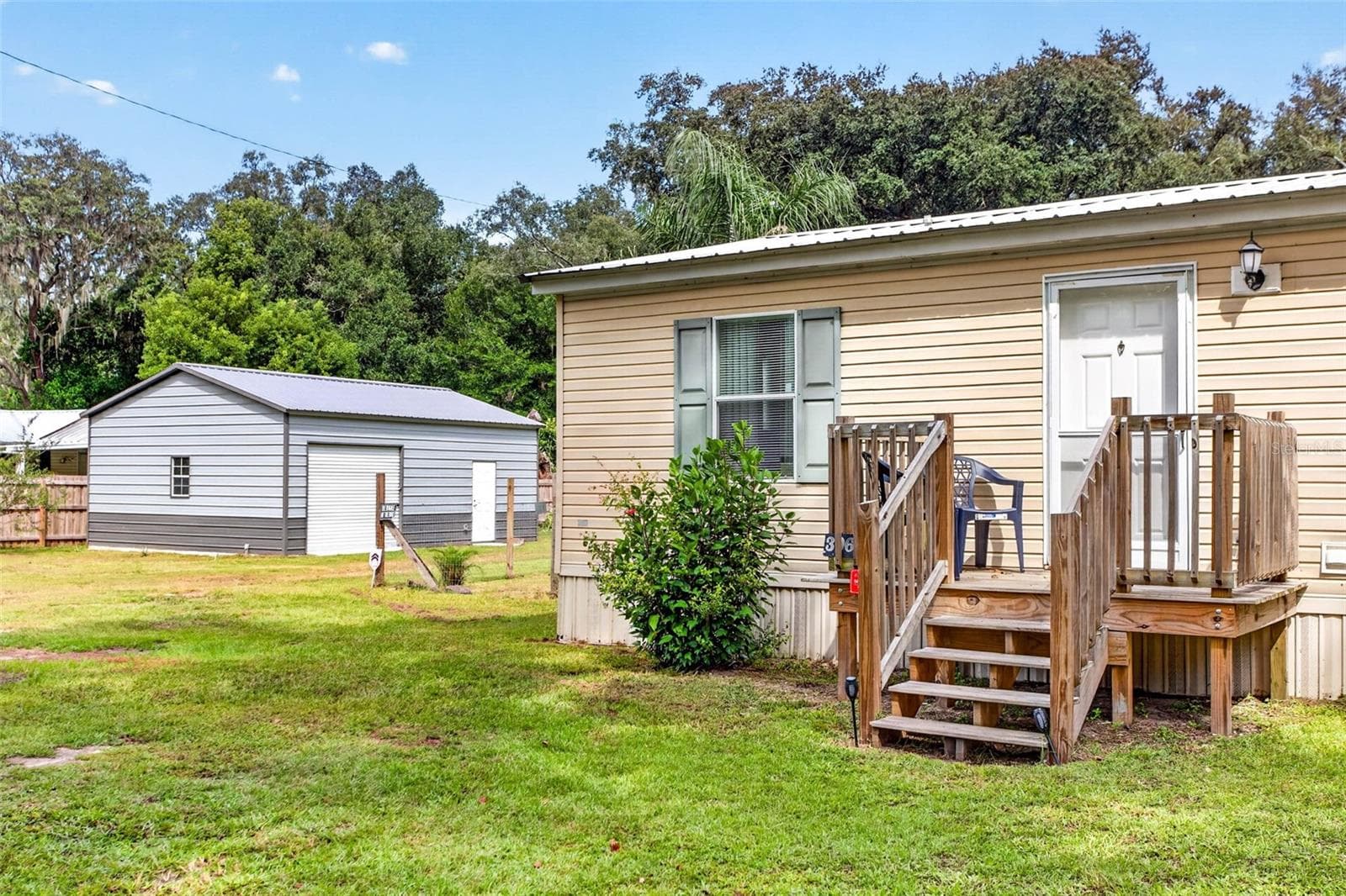 Manufactured Home at 39607 LOUISE DR, ZEPHYRHILLS, photo 3 of 71