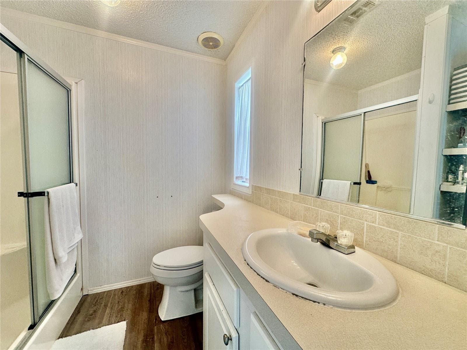 Primary Bathroom - 131 BONNIE DR, AUBURNDALE