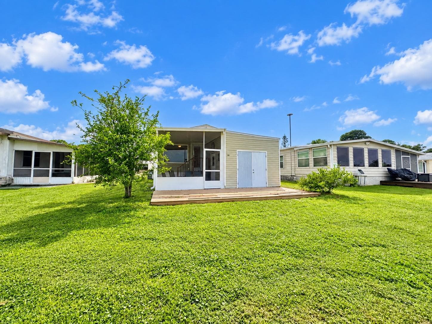 Back Exterior - 131 BONNIE DR, AUBURNDALE