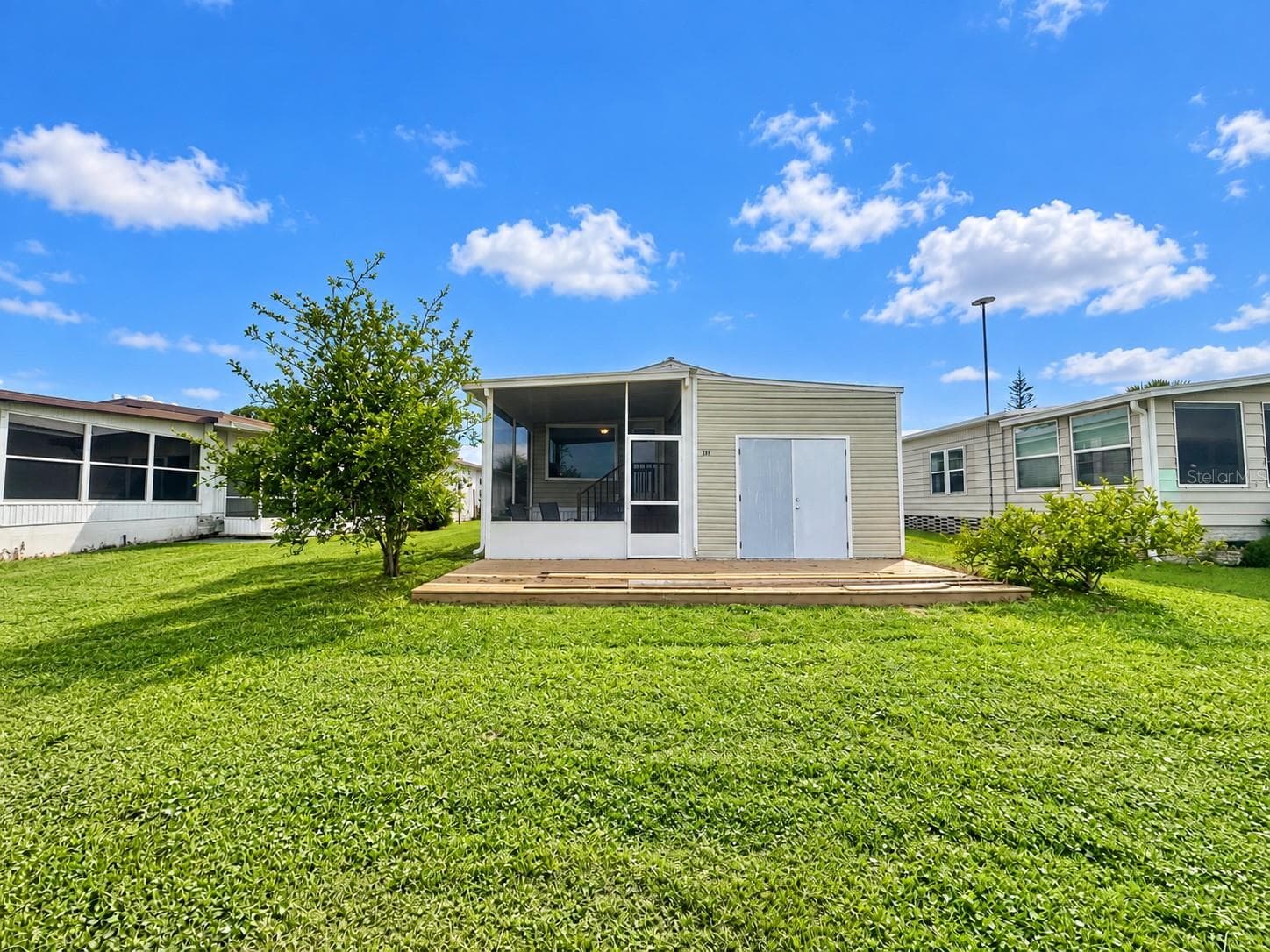 Back Exterior - 131 BONNIE DR, AUBURNDALE
