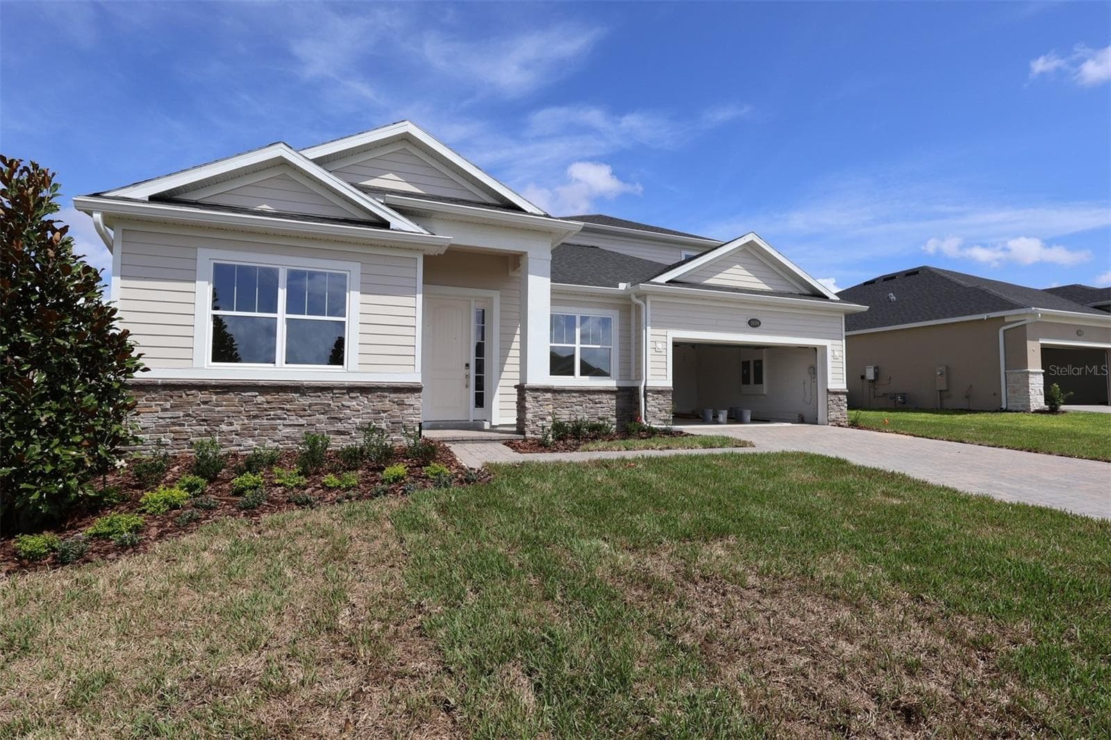 Single Family Residence at 3174 WOLF LAKE AVE, APOPKA, photo 2 of 24