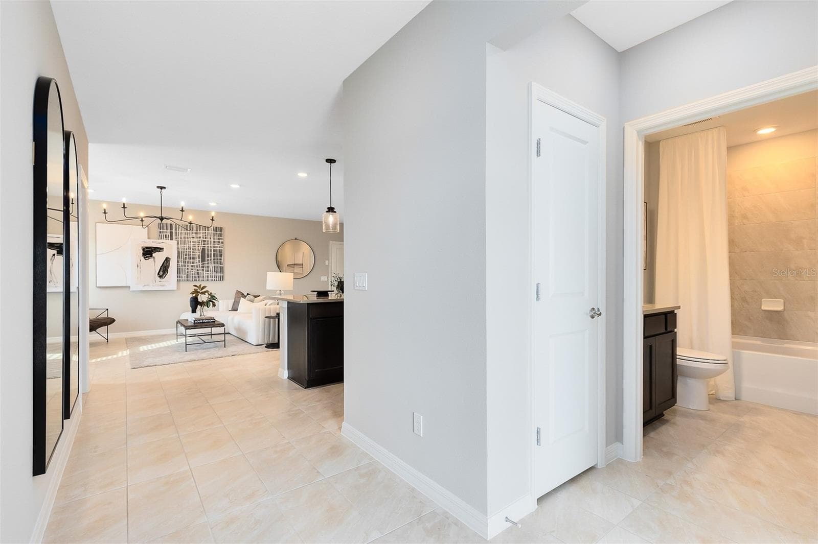Model Home Design Only. Pictures and furnishings are for illustrative purposes only. Elevations, colors and options may vary. Furniture is for model home staging only. - 10374 CRESSIDA ALY, ORLANDO