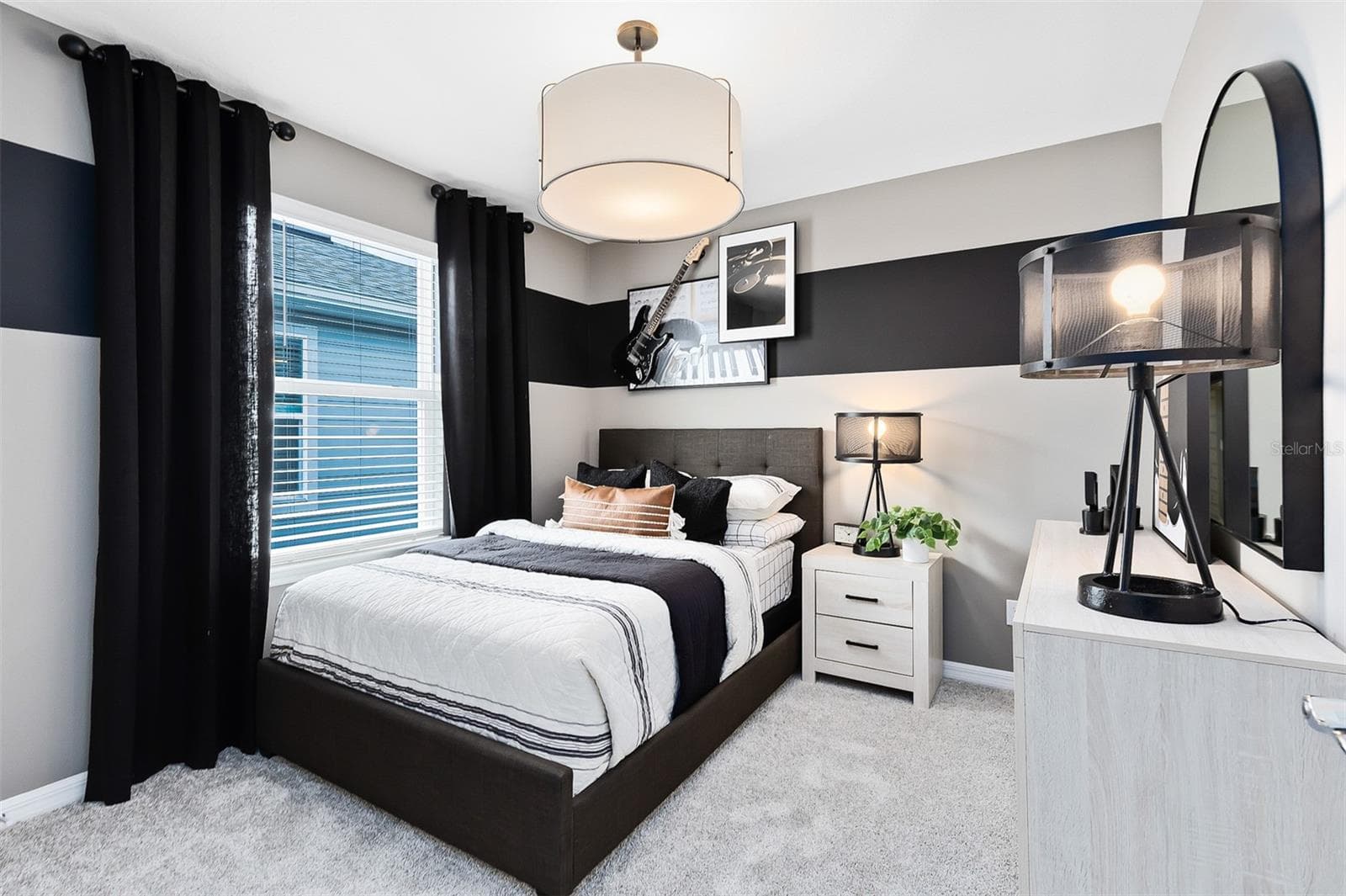 Model Home Design Only. Pictures and furnishings are for illustrative purposes only. Elevations, colors and options may vary. Furniture is for model home staging only. - 10374 CRESSIDA ALY, ORLANDO