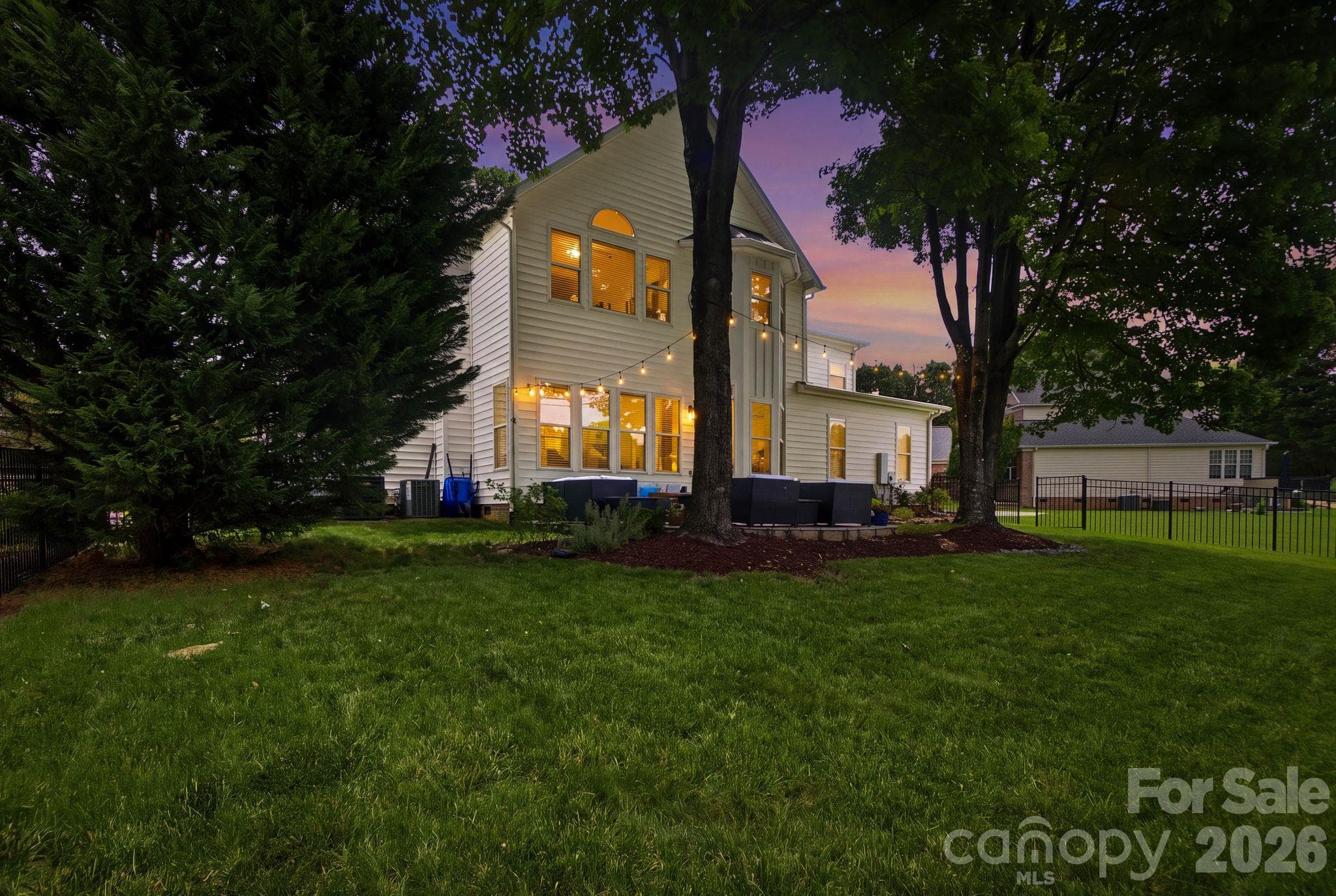 Single Family Residence at Cornelius, photo 6 of 48