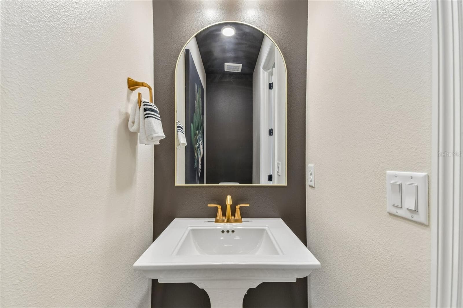 Single Family Residence at 3699 WOLVES CREEK PL, APOPKA, photo 17 of 31