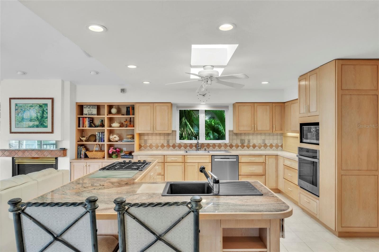 Single Family Residence at 103 SUNSET LN, ANNA MARIA, photo 20 of 54