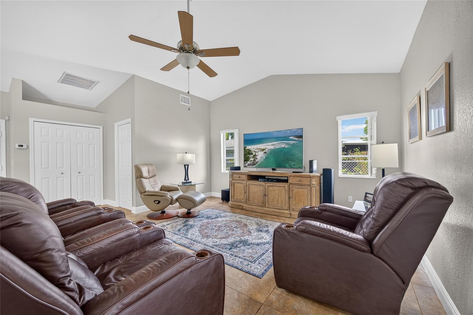 Single Family Residence at 4933 SEVILLE CT, CAPE CORAL, photo 15 of 52