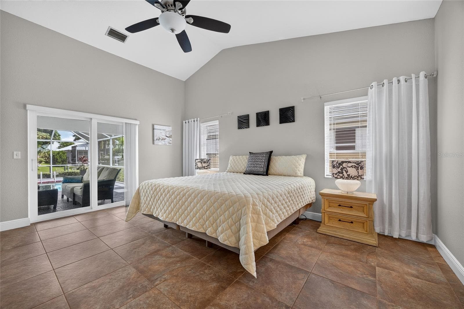 Single Family Residence at 4933 SEVILLE CT, CAPE CORAL, photo 21 of 52