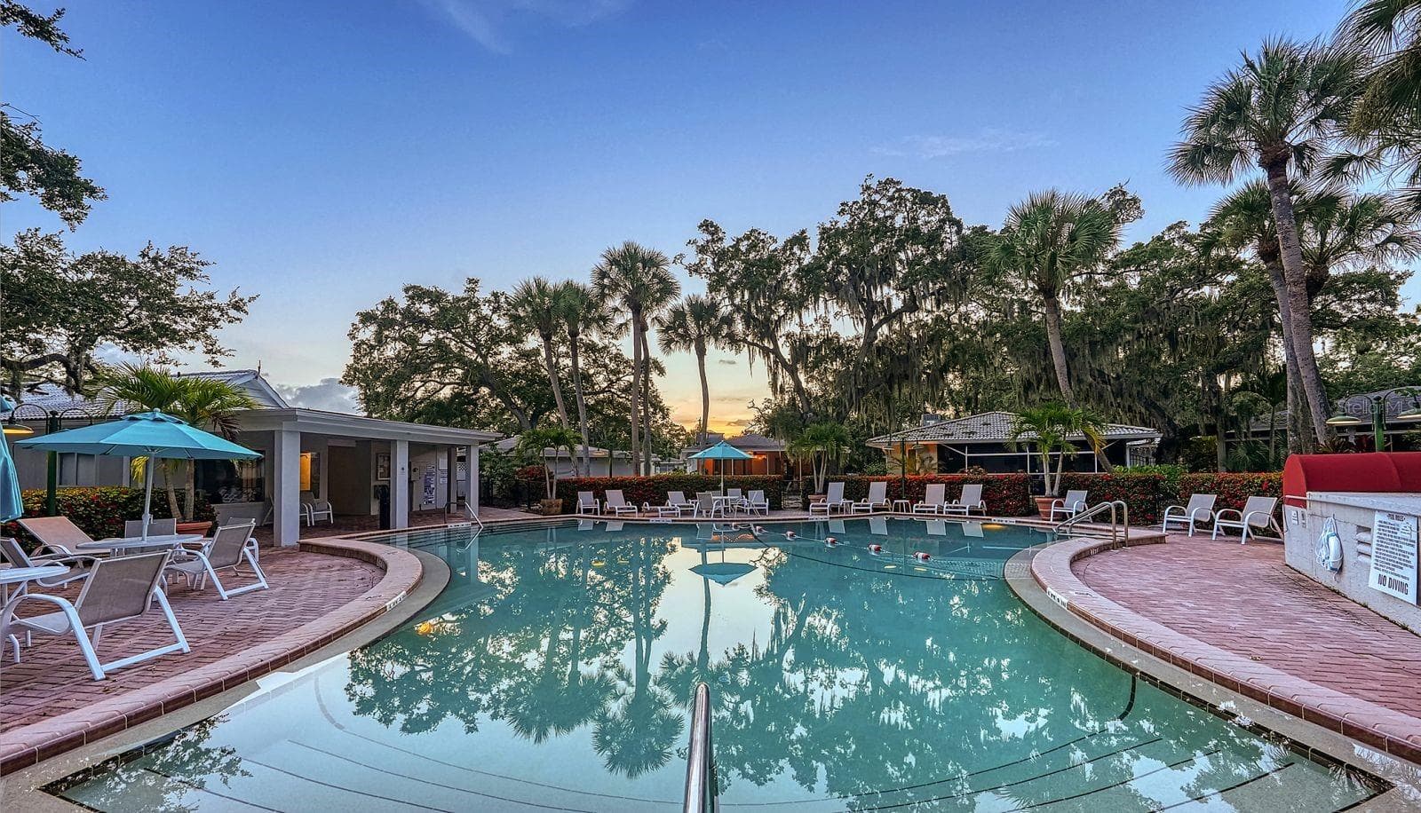 Private Community Pool - 1229 MOONMIST CIR #P6, SARASOTA
