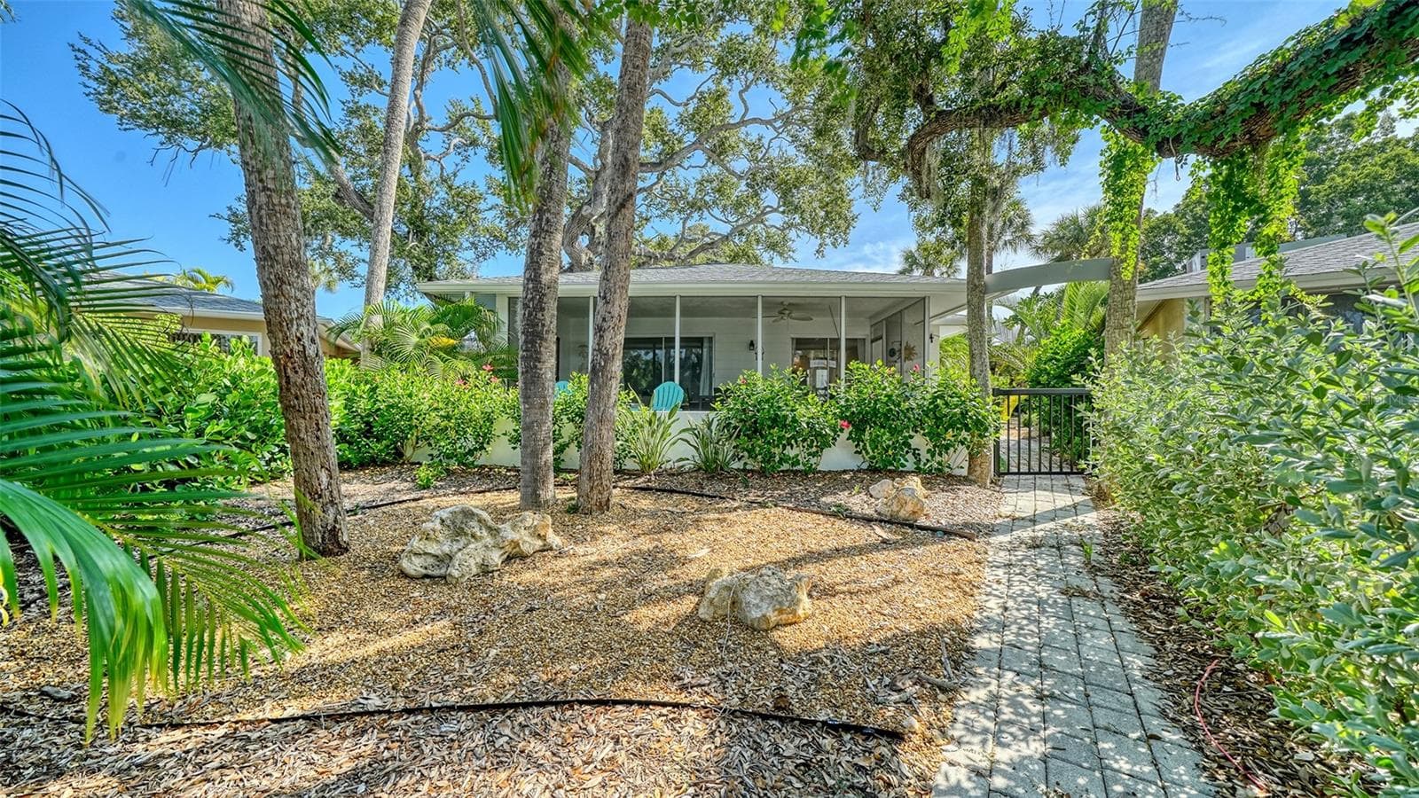 Your Private Pool Path - 1229 MOONMIST CIR #P6, SARASOTA
