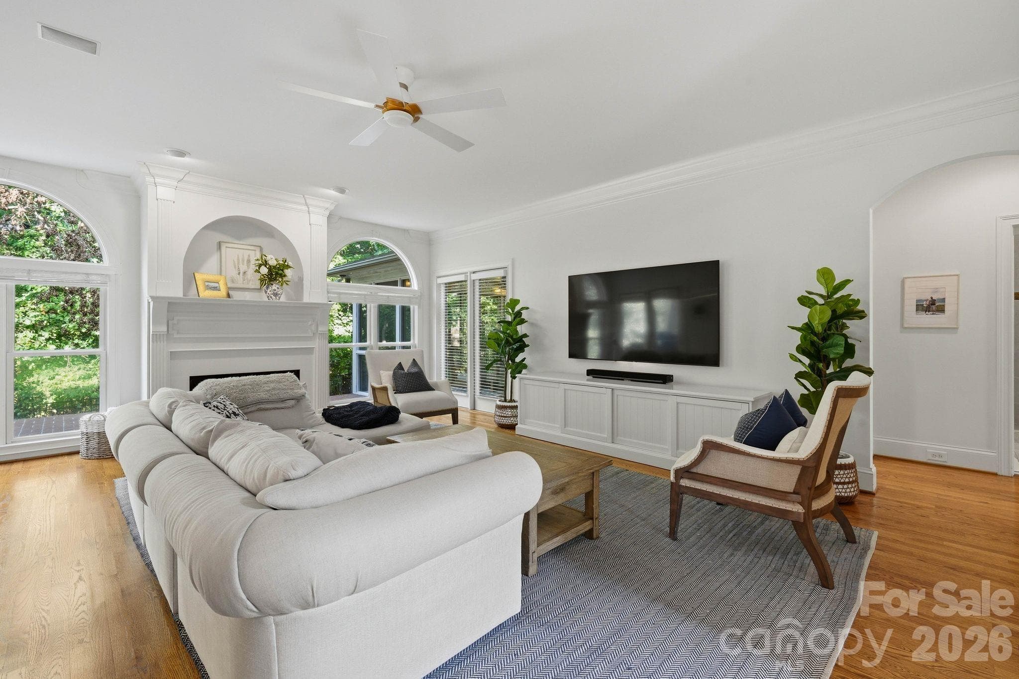 Single Family Residence at 14281 Nolen Lane, Charlotte, photo 10 of 47