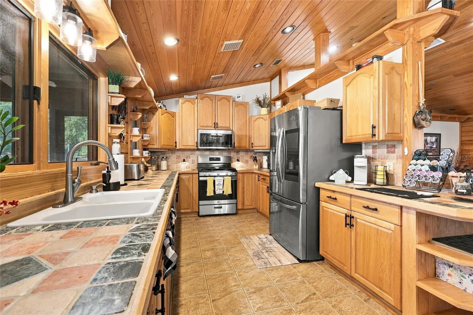 Kitchen - 18731 SE 30TH ST, MORRISTON