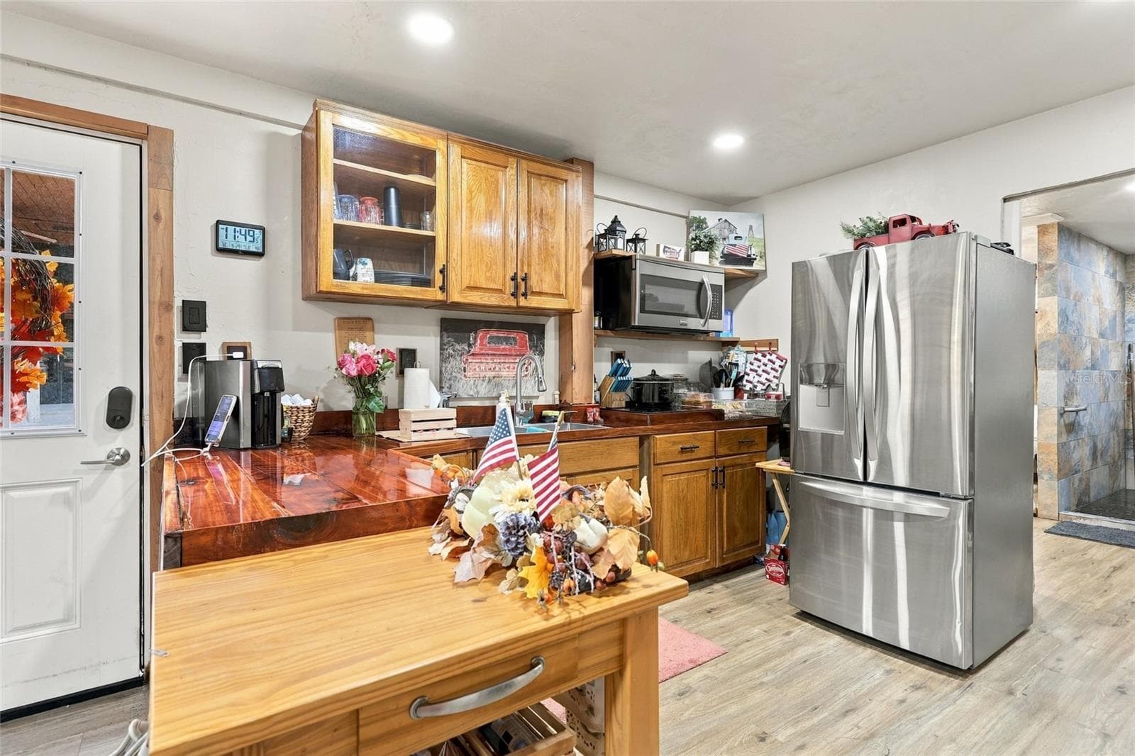In-Law Apartment Kitchen - 18731 SE 30TH ST, MORRISTON