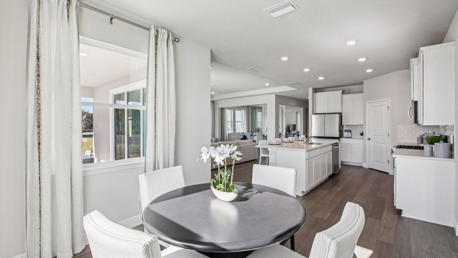 Single Family Residence at 11389 CURIO DR, BROOKSVILLE, photo 11 of 41