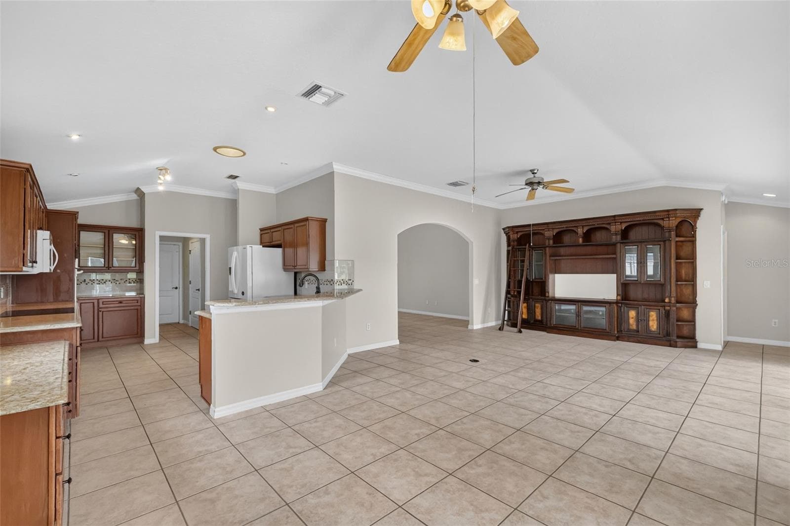 Kitchen, Dinette, and Living Room - 2334 AMBLER CIR, THE VILLAGES