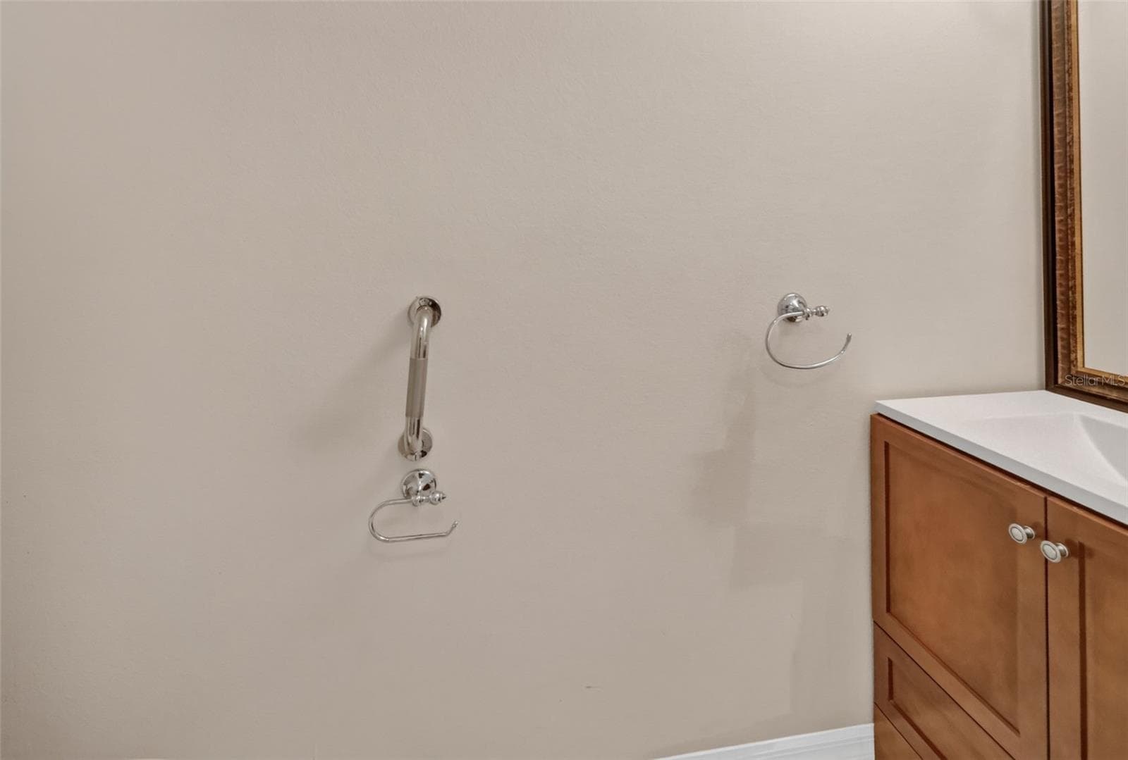 Half Bathroom - 2334 AMBLER CIR, THE VILLAGES