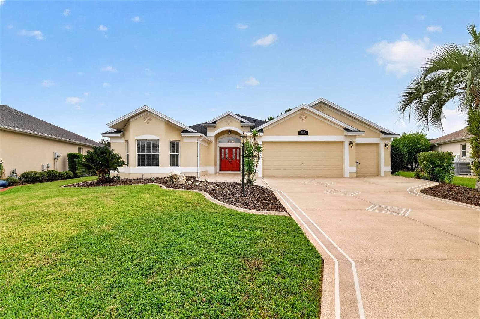 Front Elevation - 2334 AMBLER CIR, THE VILLAGES
